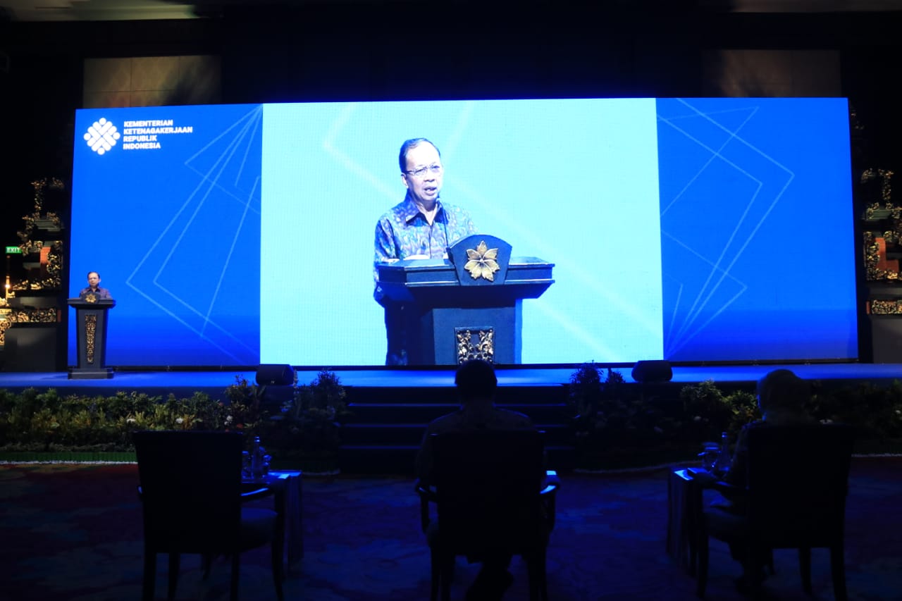 Gubernur Koster Apresiasi Penyelenggaraan Naker Tanggap Covid 2020 di Nusa Dua