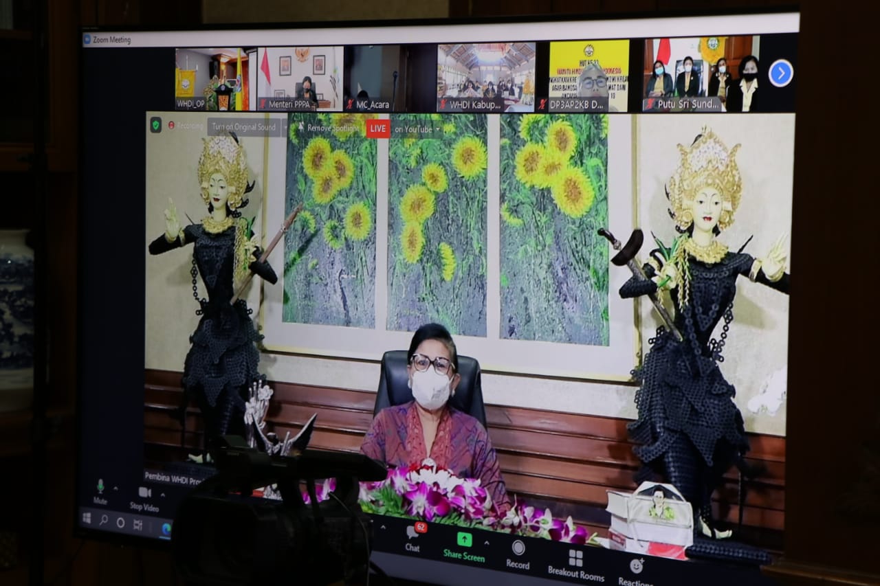 Ny Putri Koster Ajak Anggota WHDI untuk Berkreasi dan Berinovasi di Tengah Pandemi