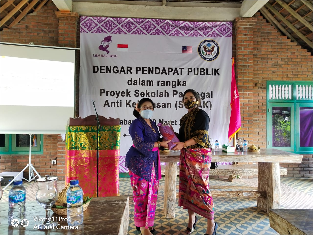 Ny. Tjok. Istri Putri Hariyani Sukawati : Peran Paralegal Diharapkan Mampu Menjadi Jembatan Bagi Warga Bali Dalam Menyelesaikan Kasus Adat dan Kasus Hukum dalam KDRT