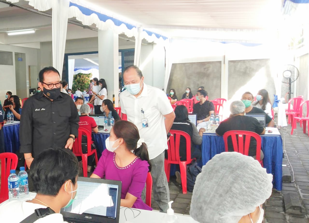 Wagub Cok Ace Apresiasi Dukungan Semua Pihak Sukseskan Vaksinasi Covid 19