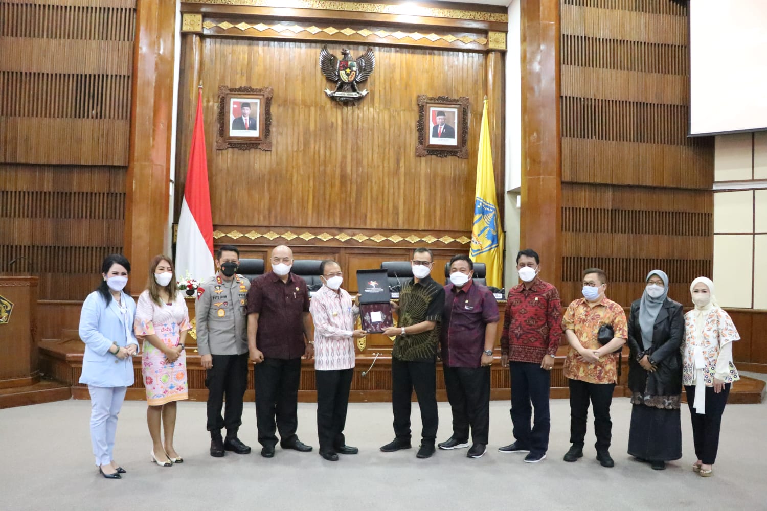 Gubernur Bali Wayan Koster Minta Baleg DPR RI Perhatikan Potensi Lokal Daerah Dalam Menyusun RUU Larangan Minuman Beralkohol