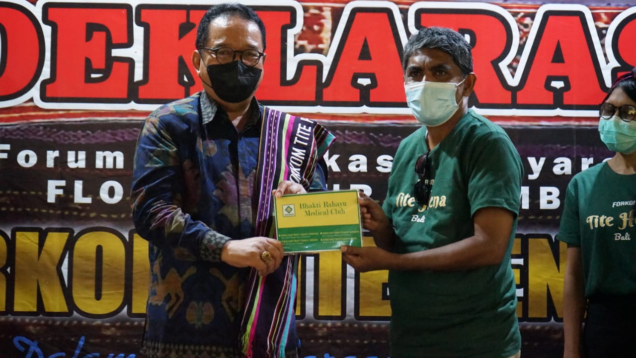 Wagub Cok Ace Hadiri Deklarasi Pembentukan Forum Komunikasi Masyarakat Flores Timur dan Lembata "Titehena Bali"