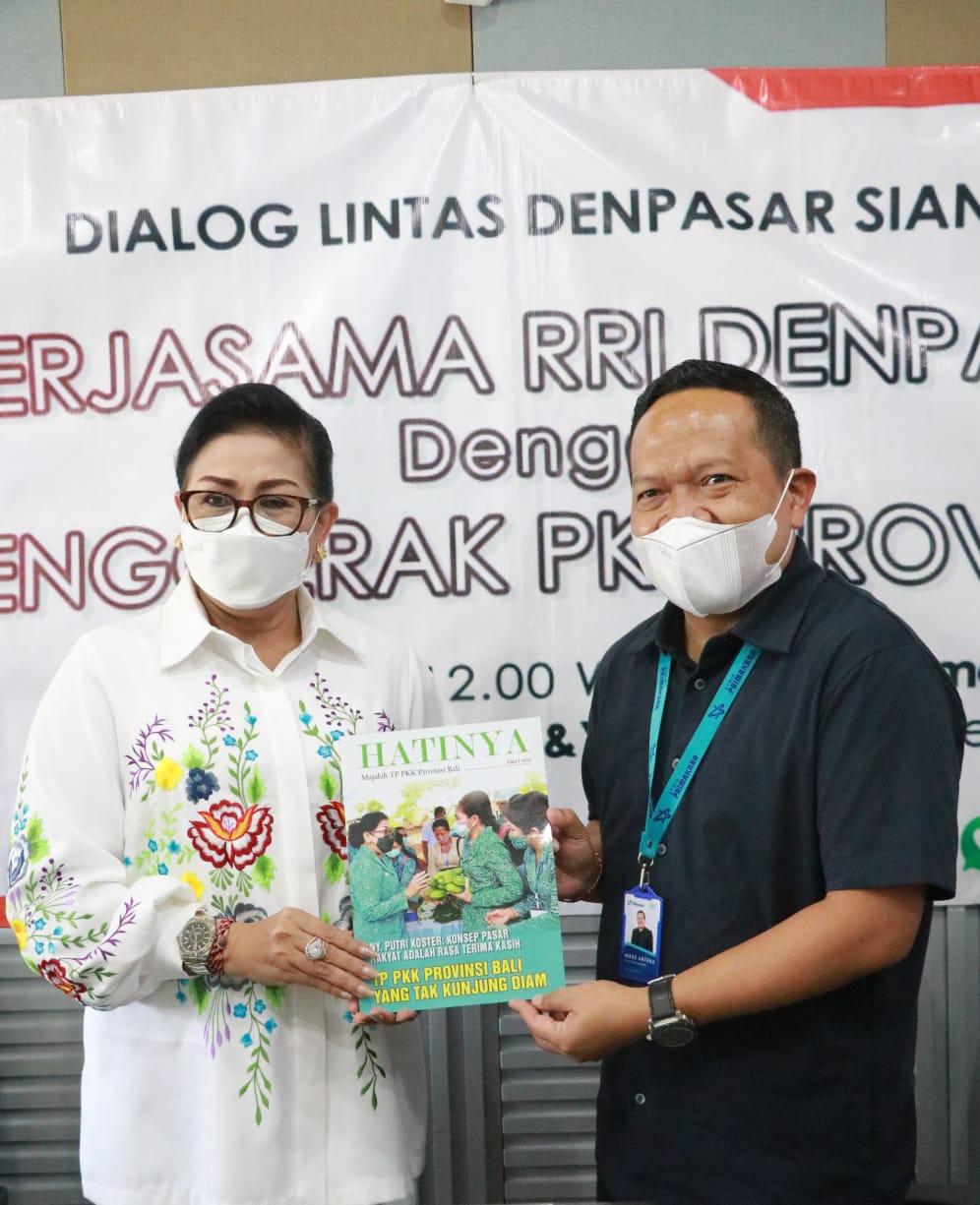 Ny Putri Koster Jelaskan Ibu Miliki Tanggung Jawab Tanamkan Pendidikan Moral Pada anak-anaknya Sejak Dini
