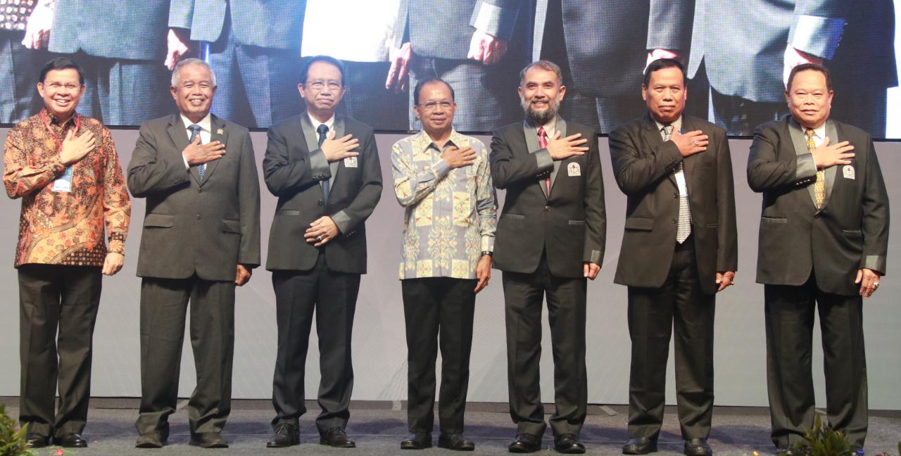 Gubernur Wayan Koster Buka Rembug Nasional dan Rapat Pengurus Pusat Pleno ke-1 APTISI