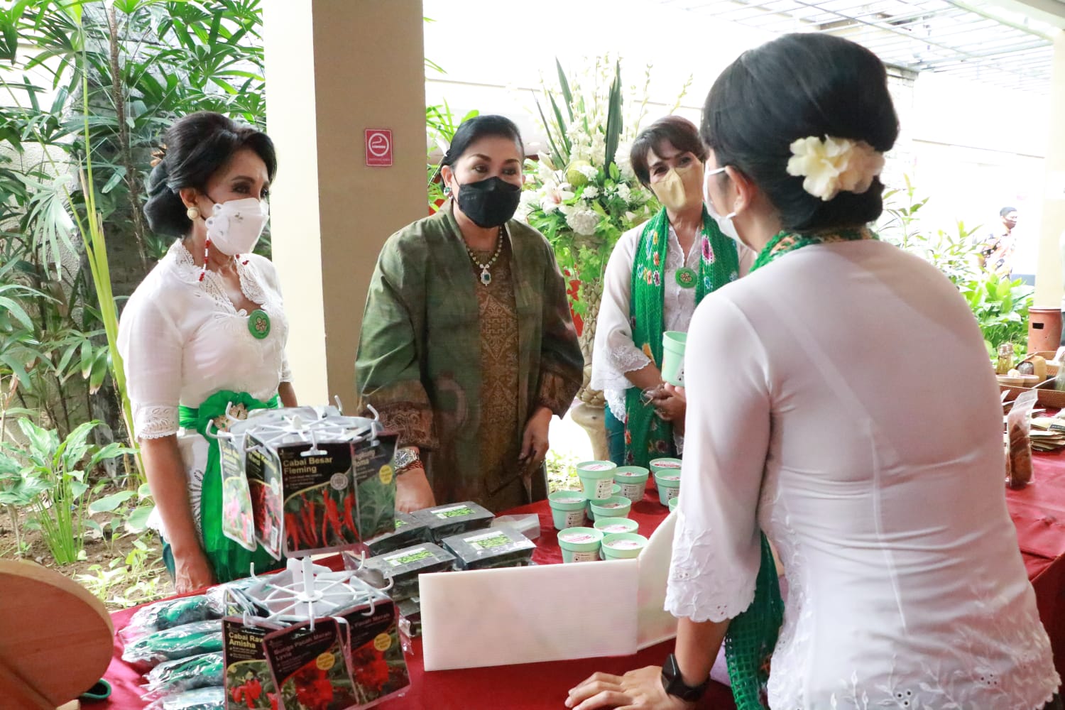 Ny Putri Koster Hadiri Pelantikan DPD WTI HKTI Provinsi Bali