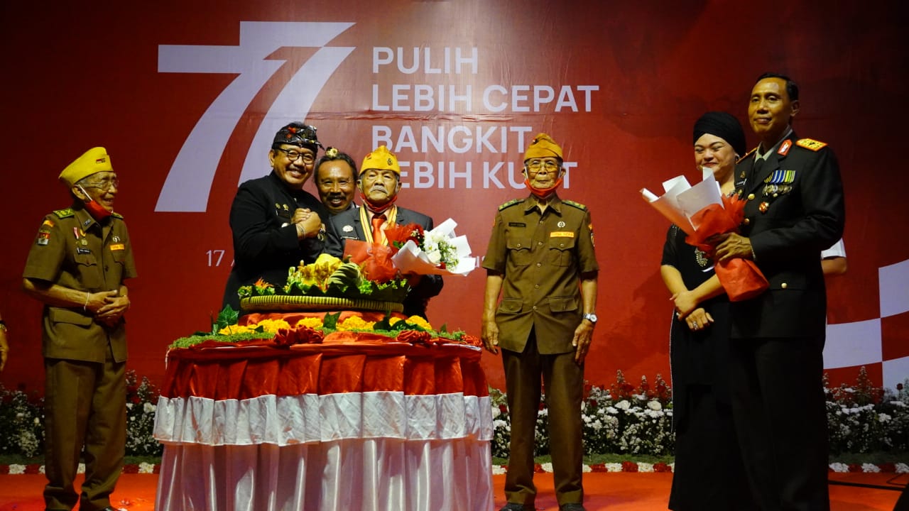 Hadiri Ramah Tamah HUT Kemerdekaan RI, Wagub Doakan Para Veteran Panjang Umur