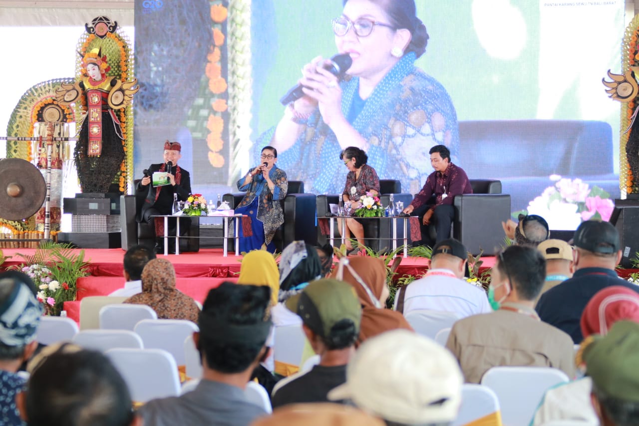 Ny. Putri Koster : Tetap Jaga Keselarasan Hidup dan Kelestarian Semesta untuk Kehidupan Jangka Panjang yang Lebih Baik