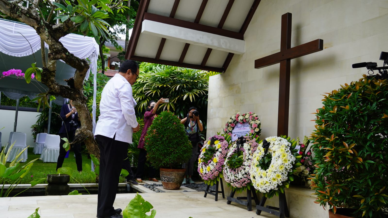 Peringati 20 Tahun Bom Bali, Wagub Cok Ace Harap Dunia Bisa Hidup dalam Damai dan Rukun Harmonis