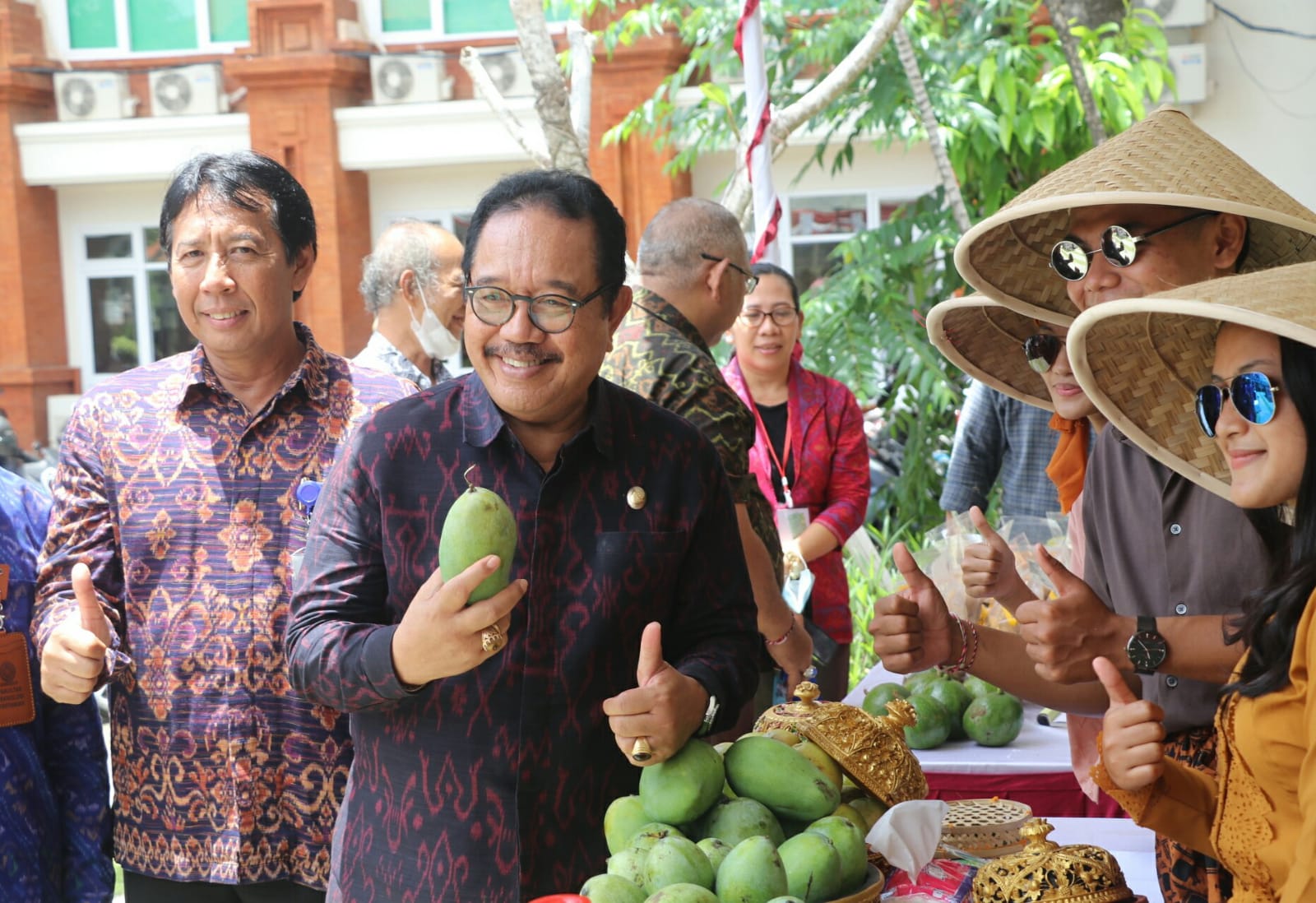 Wagub Cok Ace Ajak Ubah Stigma Negatif ‘Bertani’