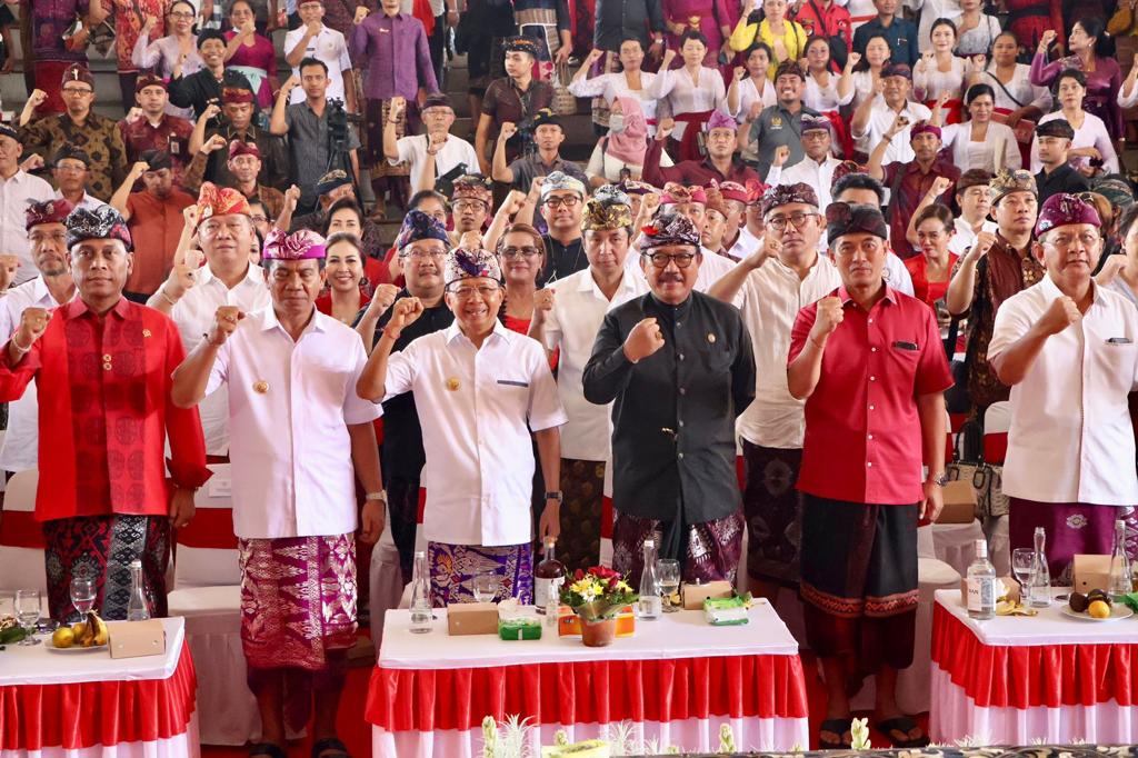 Kerja Keras Gubernur Bali Wayan Koster Bersama Wakil Gubernur Bali Tjokorda Oka Sukawati Diapresiasi Masyarakat Buleleng