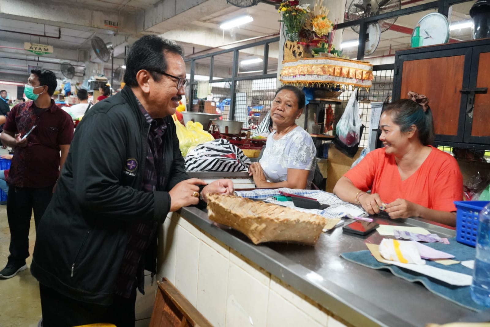 Tekan Inflasi Bali, Wagub Cok Ace Harapkan Mekanisme Informasi Antar Kabupaten Ditingkatkan
