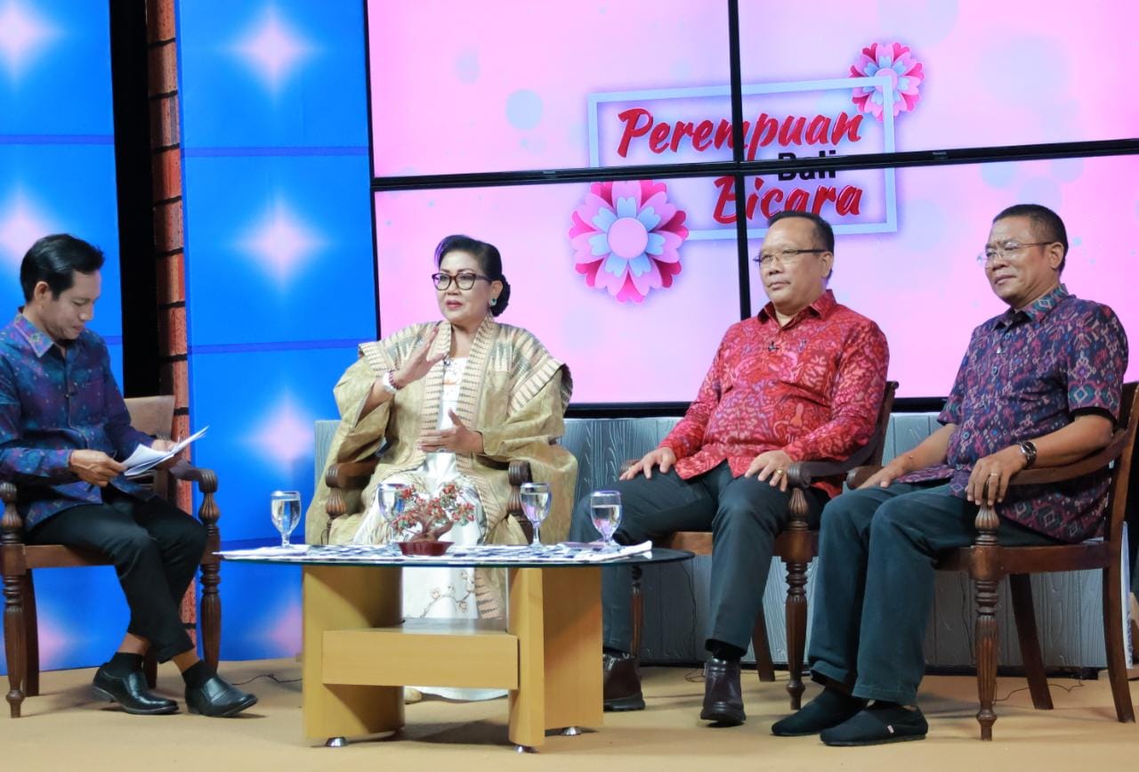 Ny Putri Koster Beber Program Kesehatan Tradisional di Dialog Perempuan Bali Bicara