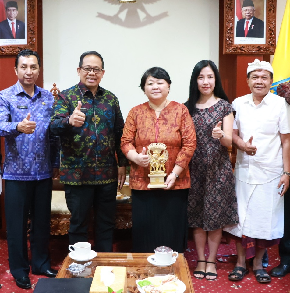 Perkuat Hubungan, Pj. Gubernur Mahendra Bicarakan Kemungkinan Kerjasama dengan Konjen Jepang di Bali