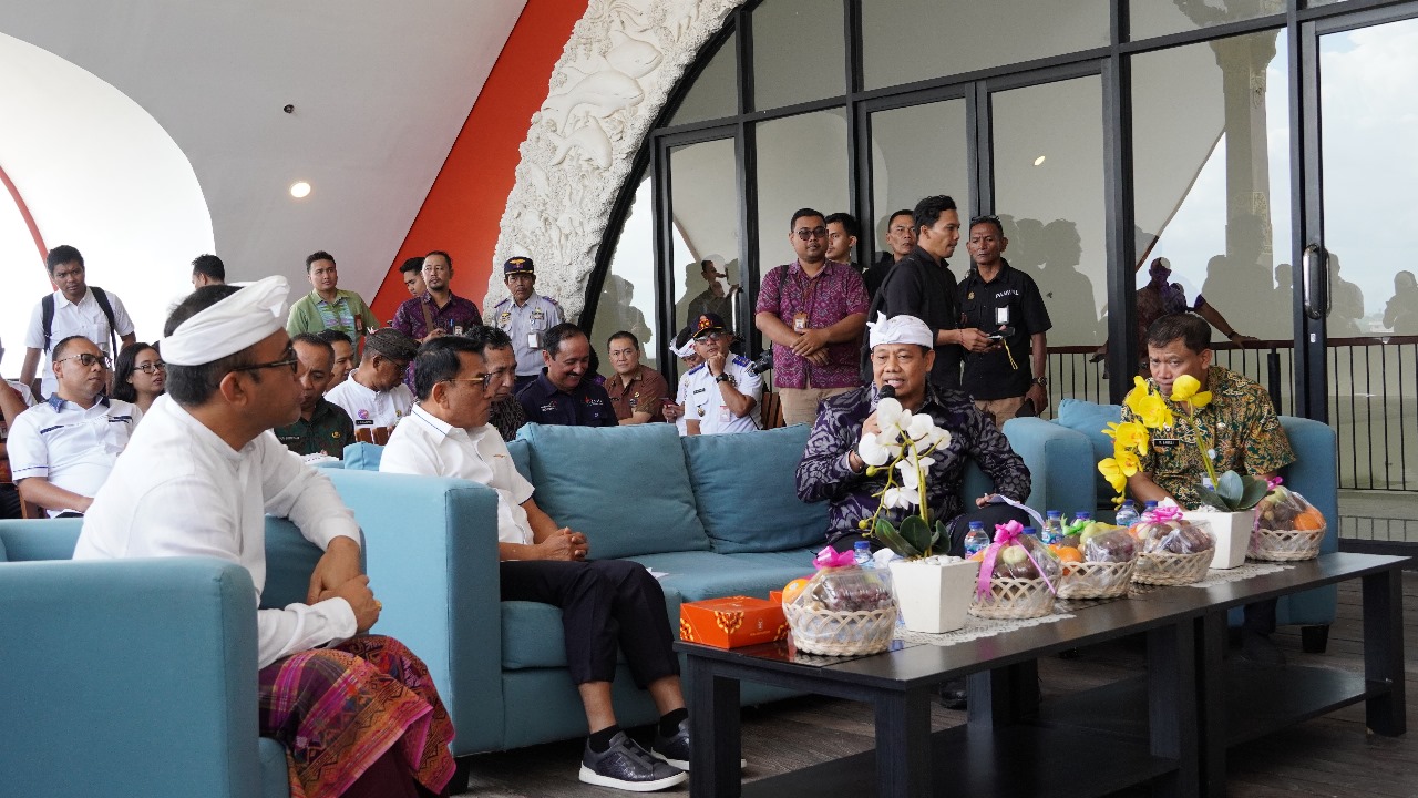 Dampingi Kunjungan KSP Moeldoko ke Pelabuhan Sanur, Pj Gubernur Ajukan Tiga Skema Solusi Kemacetan