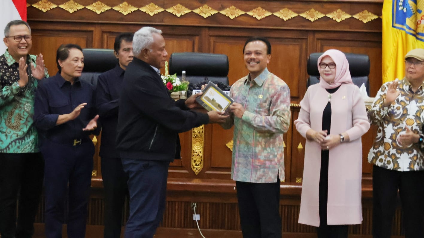 Sekda Provinsi Bali Terima Kunjungan Kerja Komisi II DPR RI