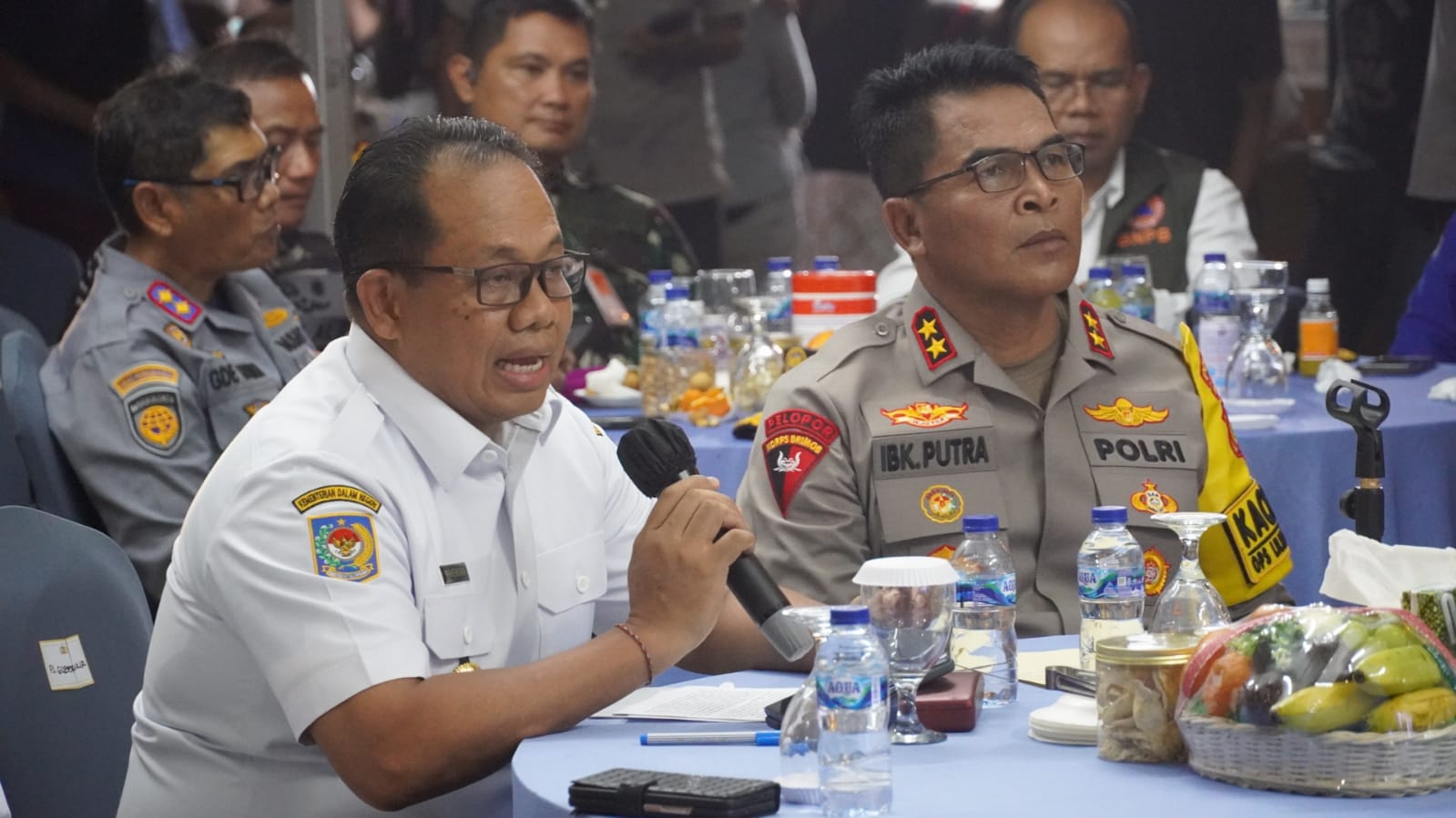 Aman dan Kondusif, Pj Gubernur Mahendra Jaya Ungkap Kondisi Bali di Malam Pergantian Tahun pada Kapolri dan Panglima TNI
