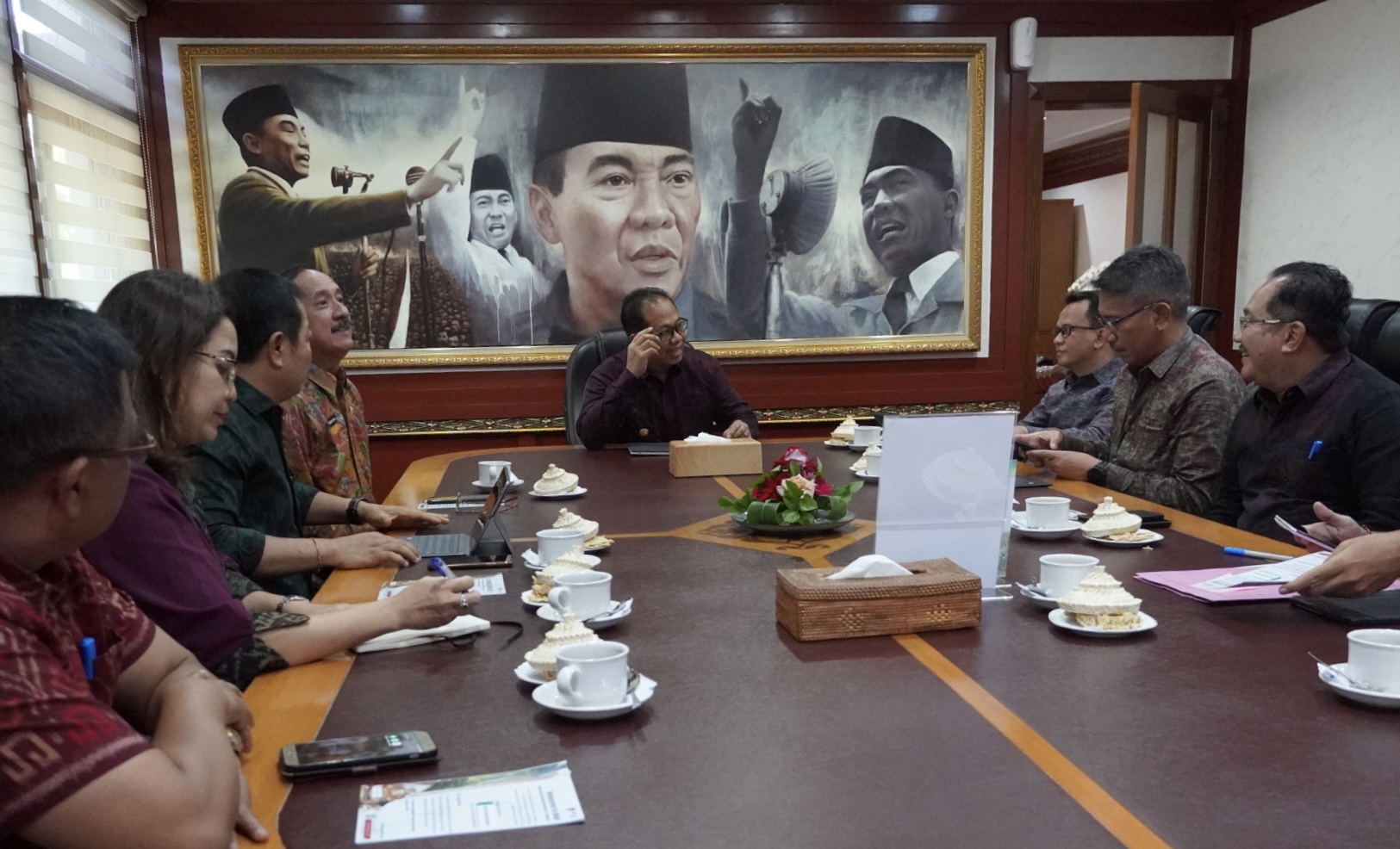 Pj. Gubernur Bali, S.M. Mahendra Jaya Pastikan Kesiapan Pelaksanaan Pungutan Bagi Wisatawan Asing (Tourism Levy)