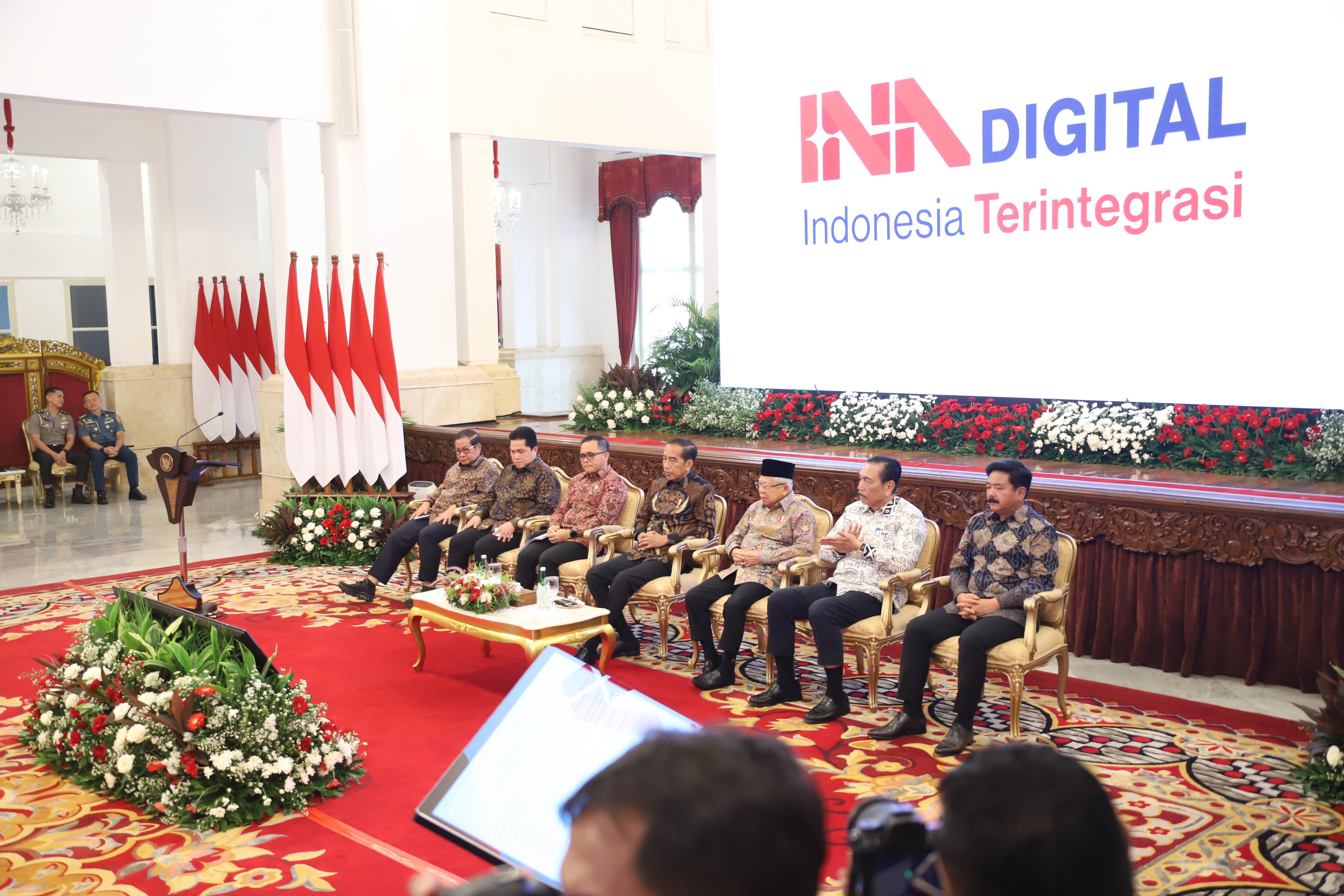Pemprov Bali Raih Penghargaan Penerapan SPBE Terbaik pada Digital Government Award SPBE Summit 2024