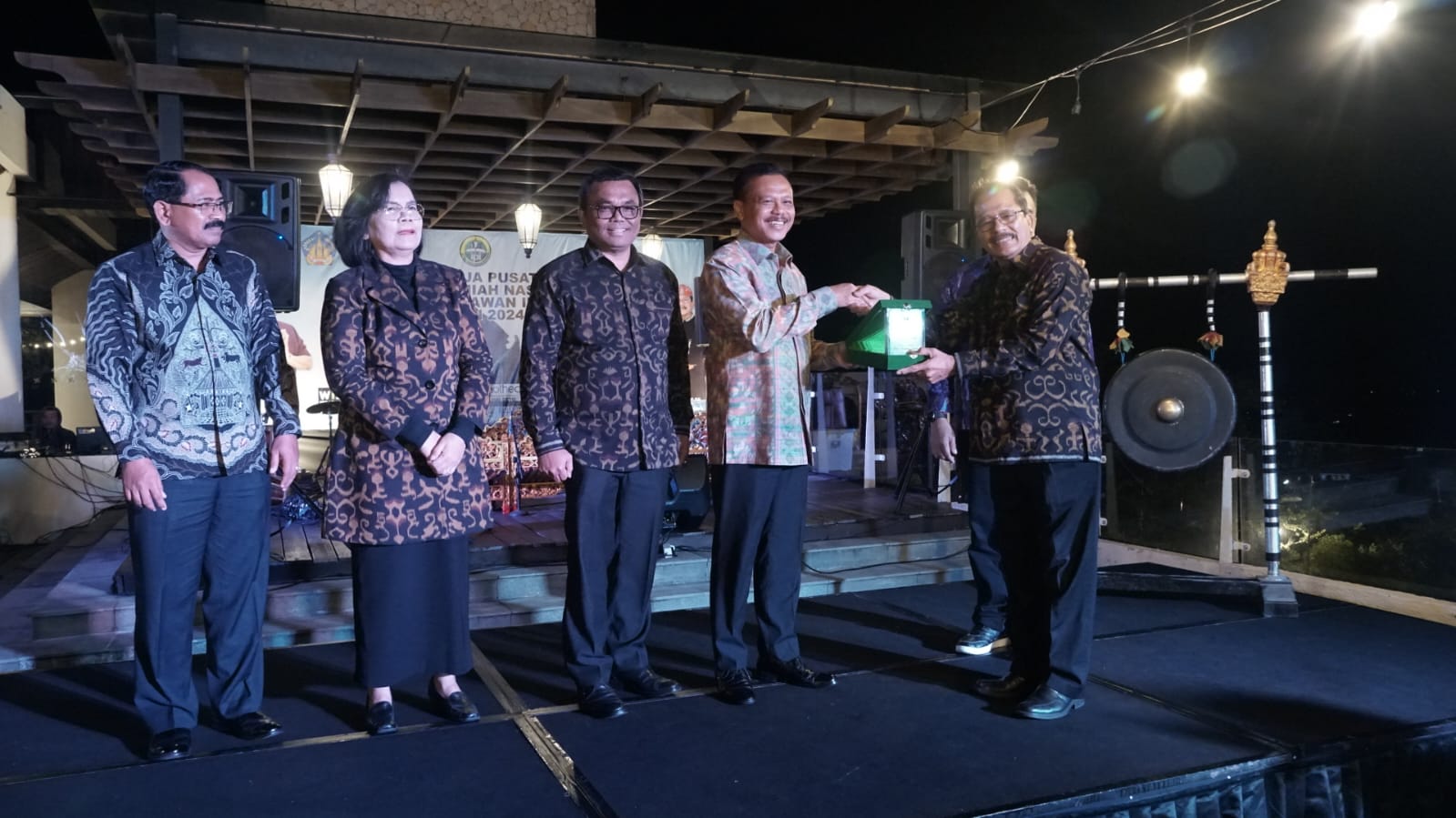 Agar Tetap Diminati, Sekda Dewa Made Indra dan Kepala Perpustakaan Nasional Sepakat Bawa Perpustakaan Ikuti Perubahan Zaman