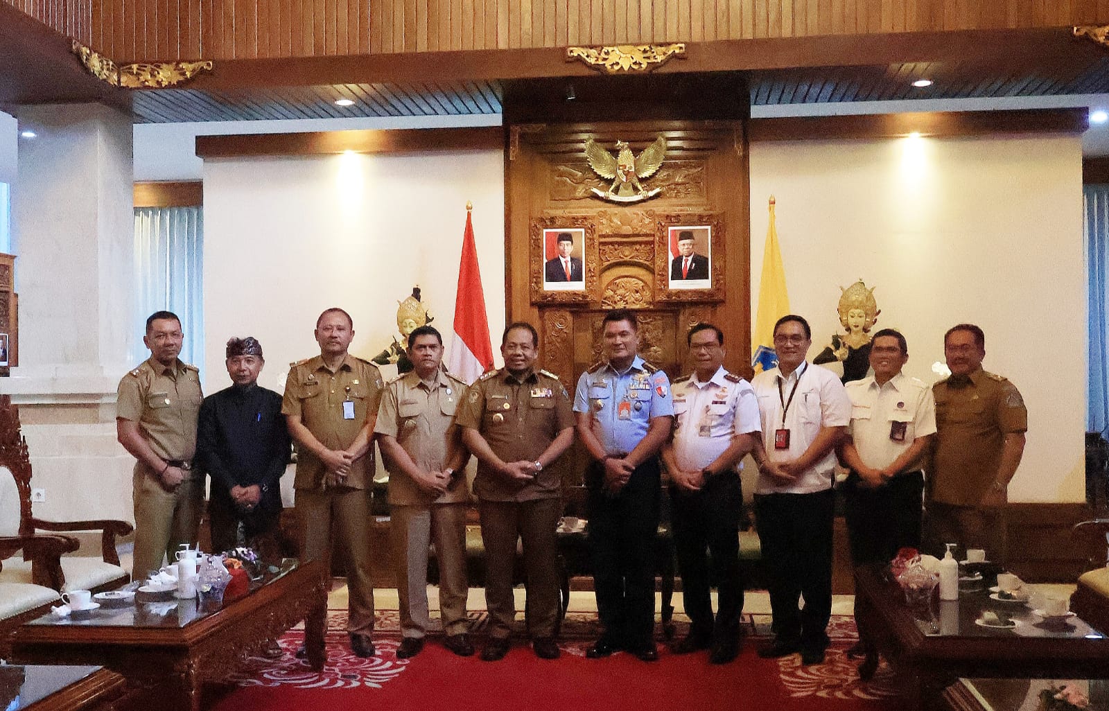 Tingkatkan Keselamatan Penerbangan, Pj Gubernur Mahendra Jaya Tingkatkan Sinergi dengan Stakeholder Bandara Ngurah Rai
