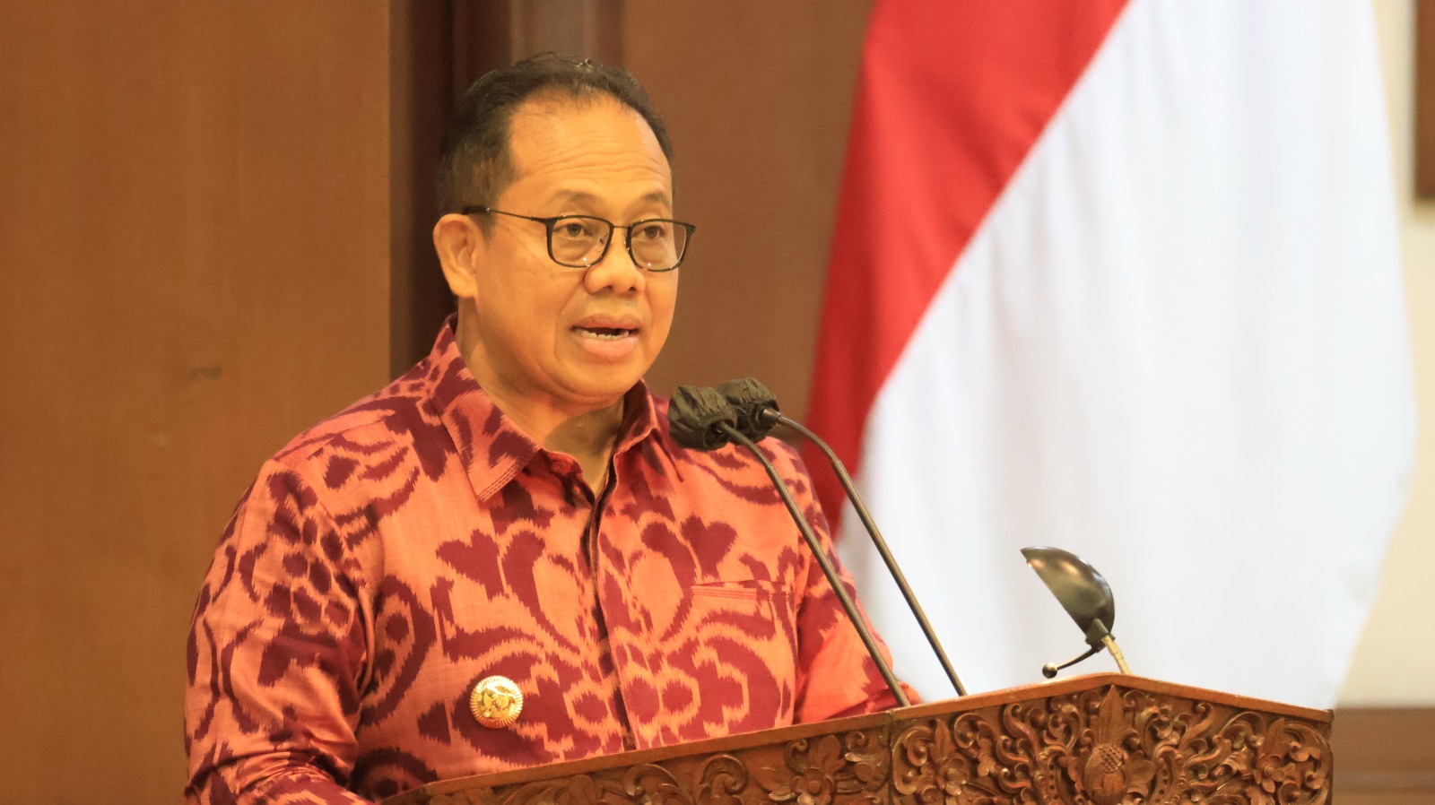 Dewan Sepakat Raperda Perlindungan dan Pemberdayaan Peternak serta Raperda Perubahan APBD Semesta Berencana Provinsi Bali TA 2024 Jadi Perda