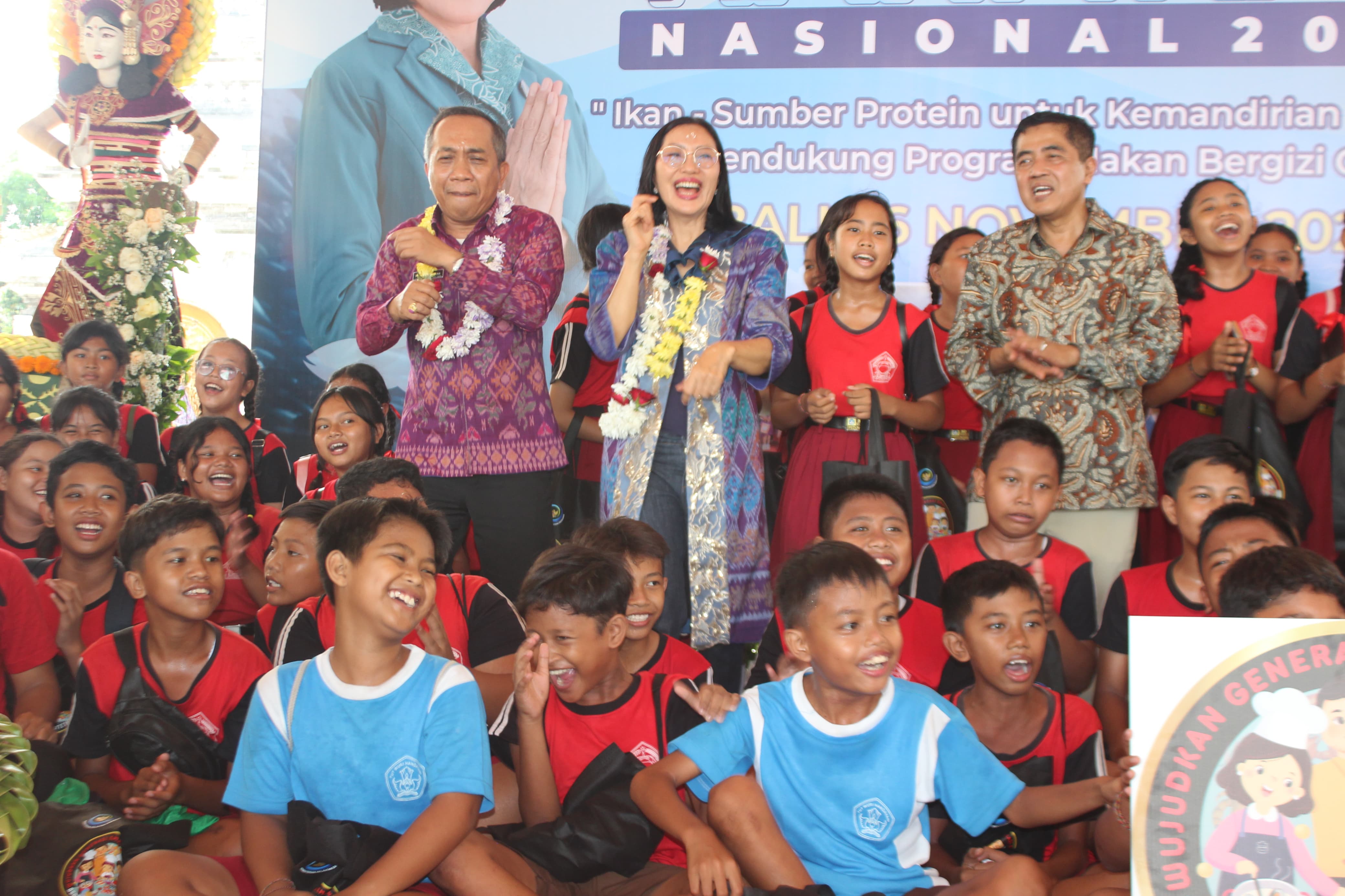 Peringatan Hari Ikan Nasional 2024, Ny. Ida Mahendra Jaya Dorong Ikan Jadi Solusi Permasalahan Gizi Masyarakat