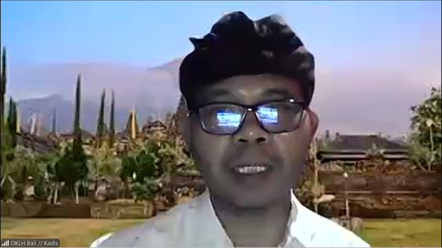 Mantapkan Sosialisasi PSBS PADAS, Kadis KLH Bali Pimpin Rapat Daring dengan Instansi Terkait