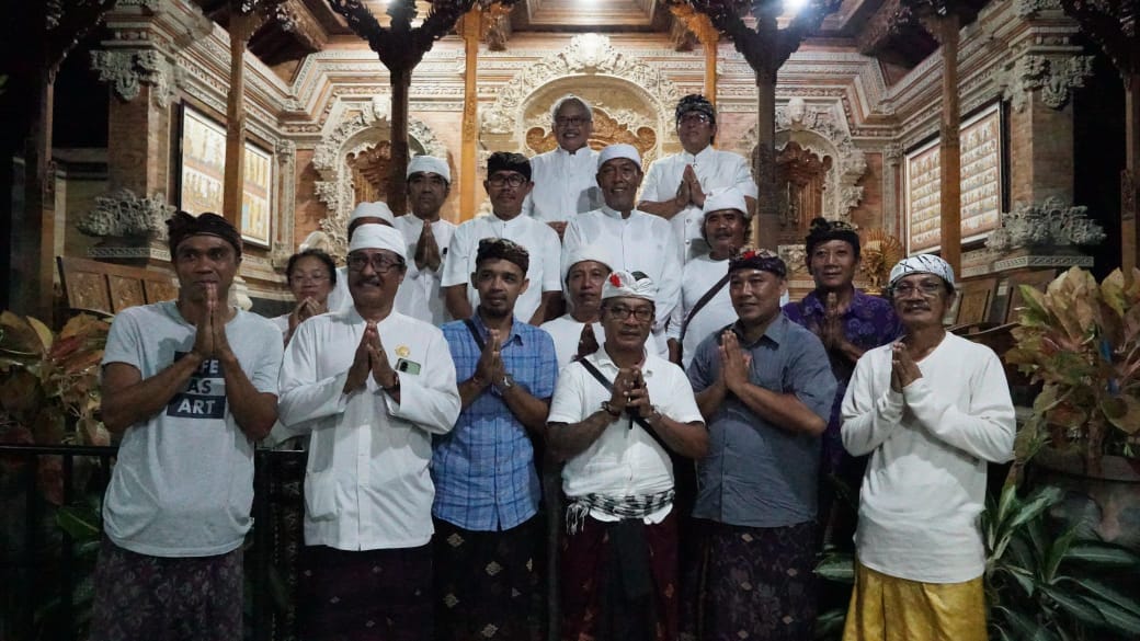Wagub Giri Prasta Kunjungi Ida Pandita Mpu Jaya Acharya Nanda, Serap Petuah untuk Pembangunan Bali Berbasis Kearifan Lokal