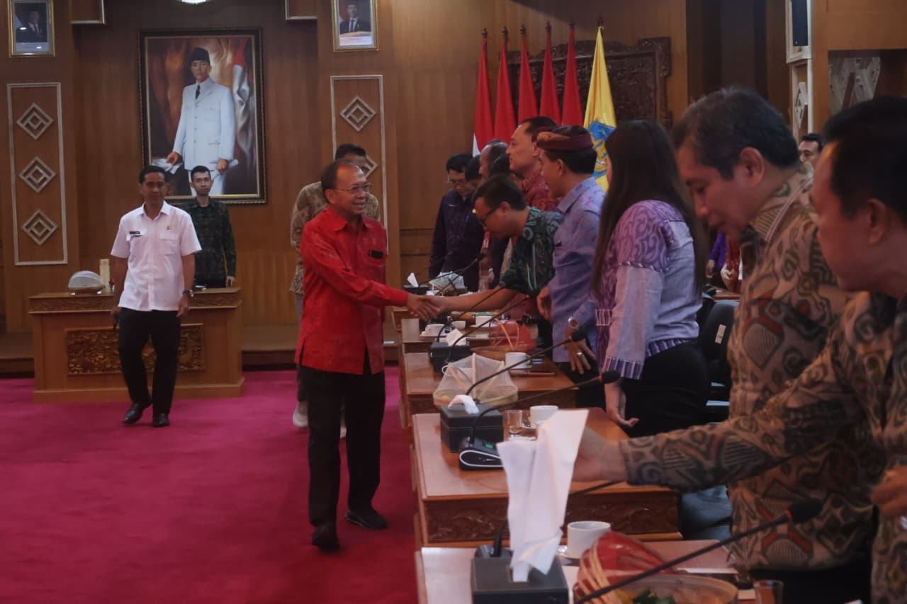 Sambut Satu Abad Pariwisata Bali, Gubernur Koster Pimpin Persiapan Jatiluwih Fun Run 2026, Targetkan 10 Ribu Peserta