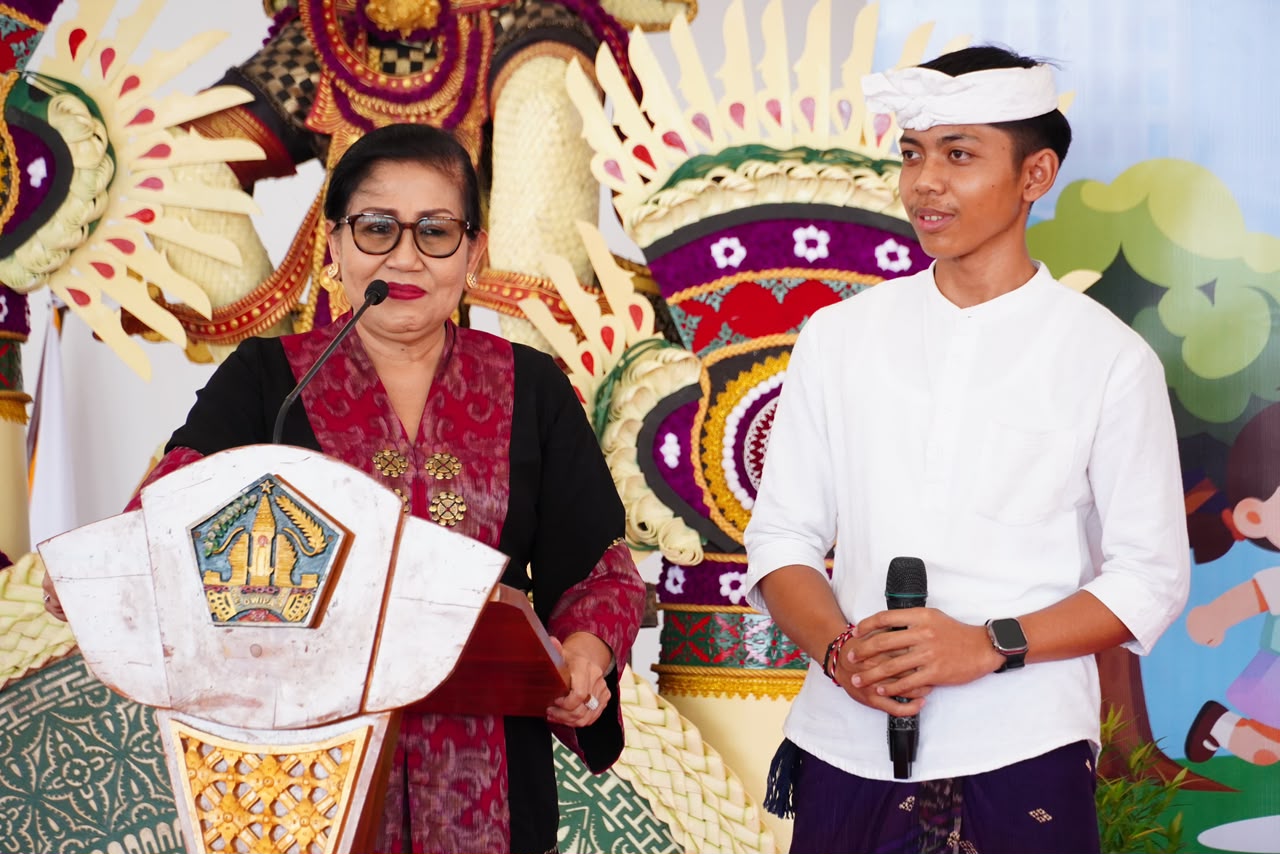 Refleksi Hari Anak Nasional ke-42, Ny. Putri Koster: Peran Orang Tua Jadi Kunci Membangun Generasi Unggul