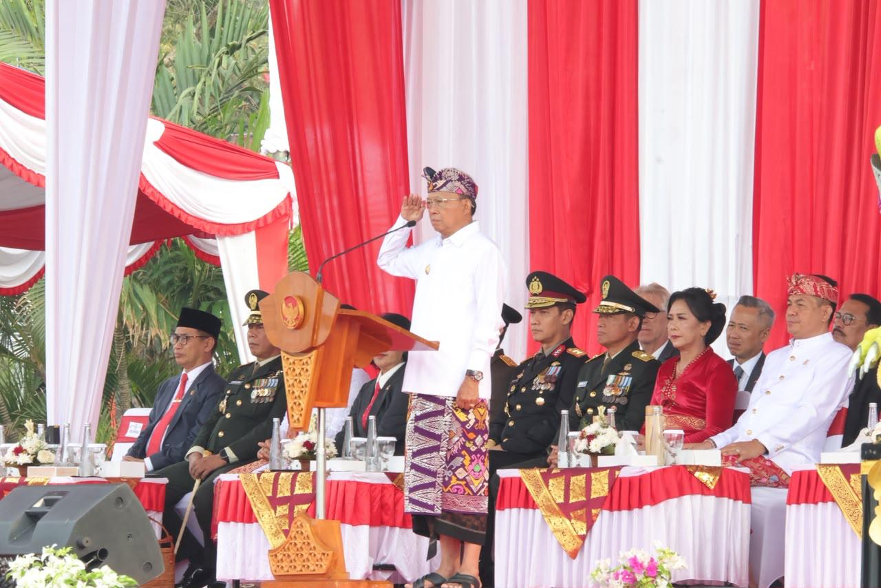 Gubernur Koster Pimpin Upacara HUT ke-81 Kemerdekaan RI, Ajak Generasi Muda Lanjutkan Perjuangan Bangsa