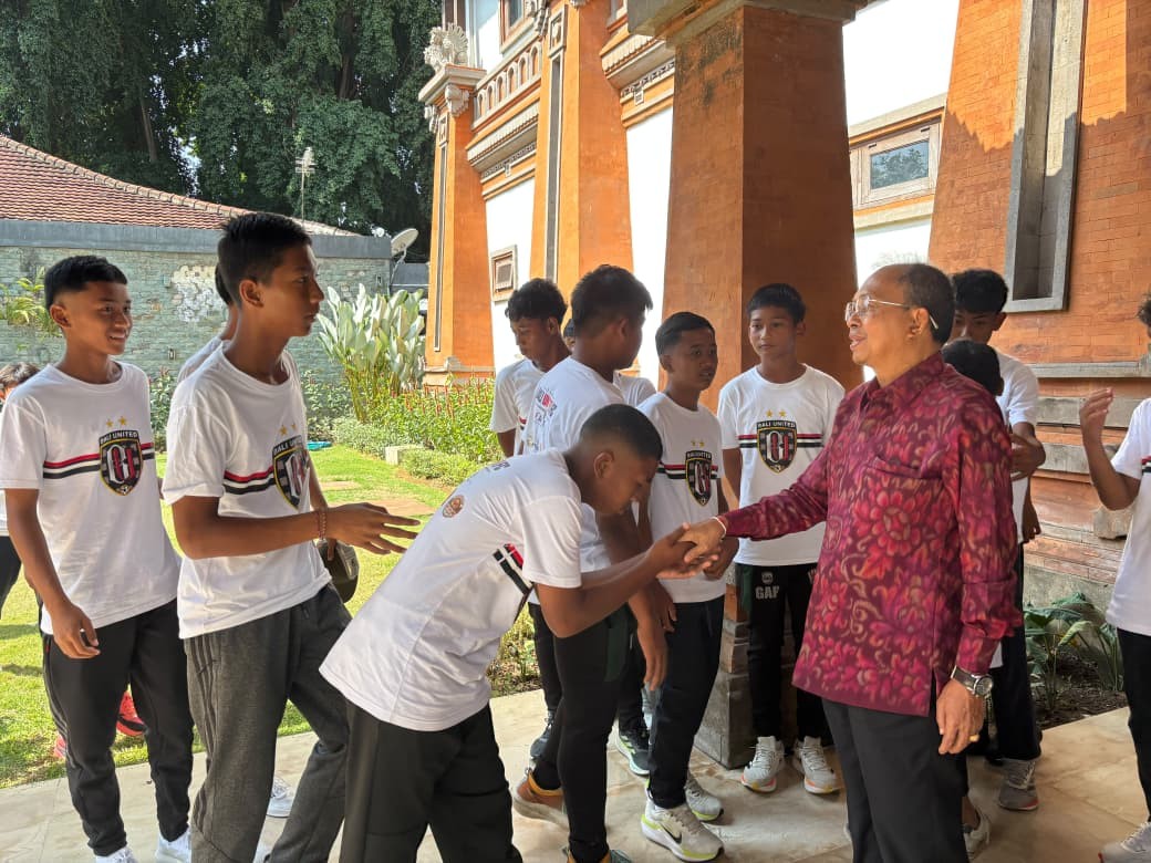 Dukung Perjuangan Bali United U-13 di Piala Soeratin Nasional, Gubernur Koster Support Rp 45 Juta