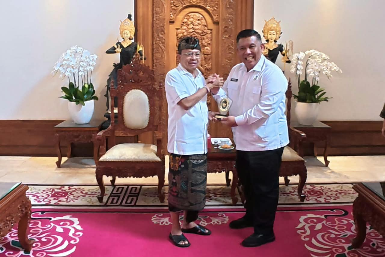 Gubernur Koster Tegaskan Pentingnya Sinergi Pusat dan Daerah dalam Bidang Hukum, HAM, Imigrasi, dan Pemasyarakatan