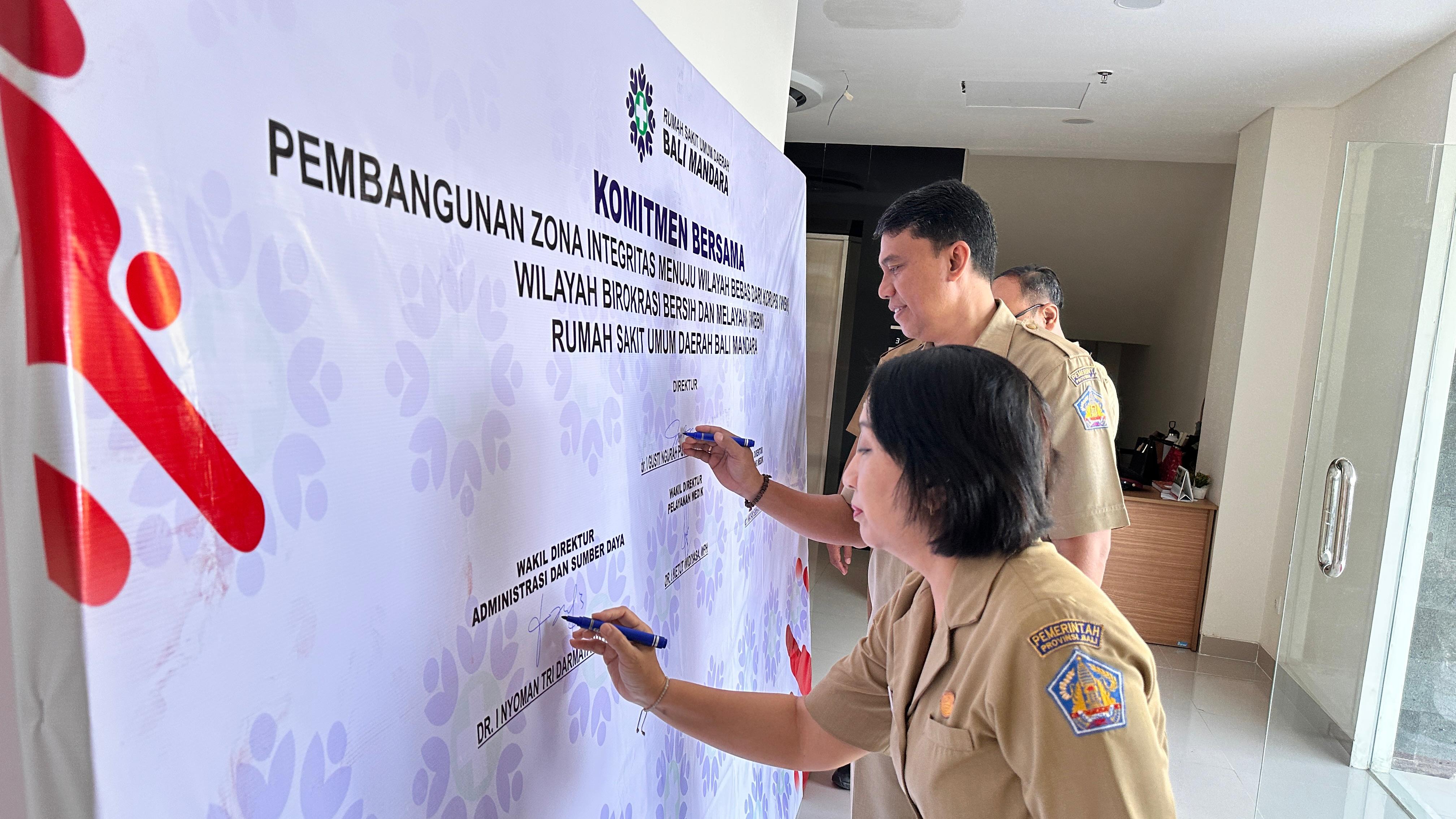 Penandatanganan Komitmen Bersama Pembangunan Zona Integritas Menuju WBK Dan WBBM  di RSUD Bali Mandara Tahun 2025