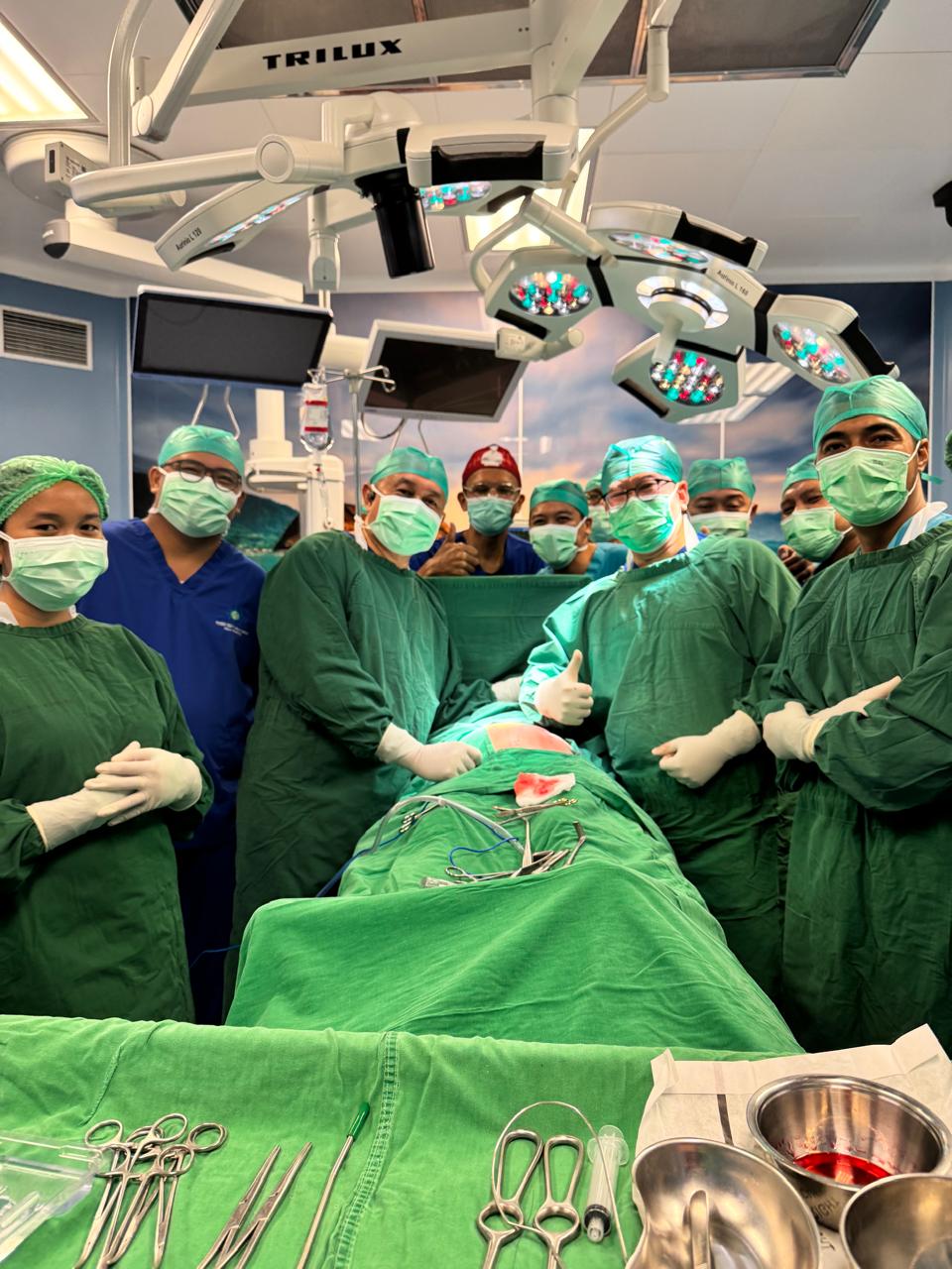 RSUD Bali Mandara melakukan pendampingan komprehensif untuk tindakan pemasangan Kateter Tenckhoff dalam prosedur Continuous Ambulatory Peritoneal Dialysis (CAPD).