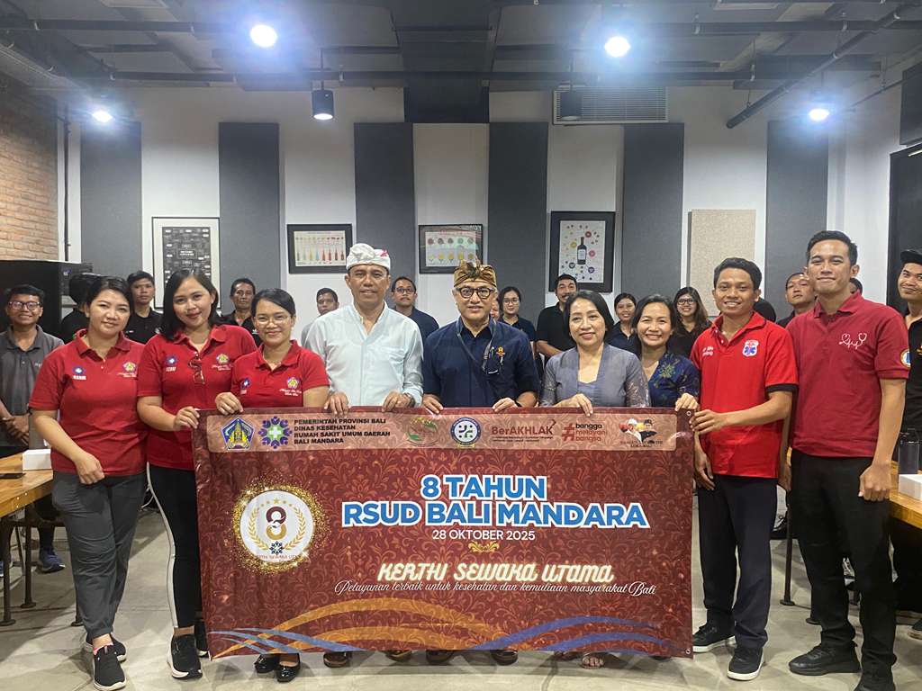 Dalam Rangka HUT RSUD Bali Mandara Ke-8, RSBM Melaksanakan Pelatihan Bantuan Hidup Dasar (BHD) di Hatten Wines Shop Sanur