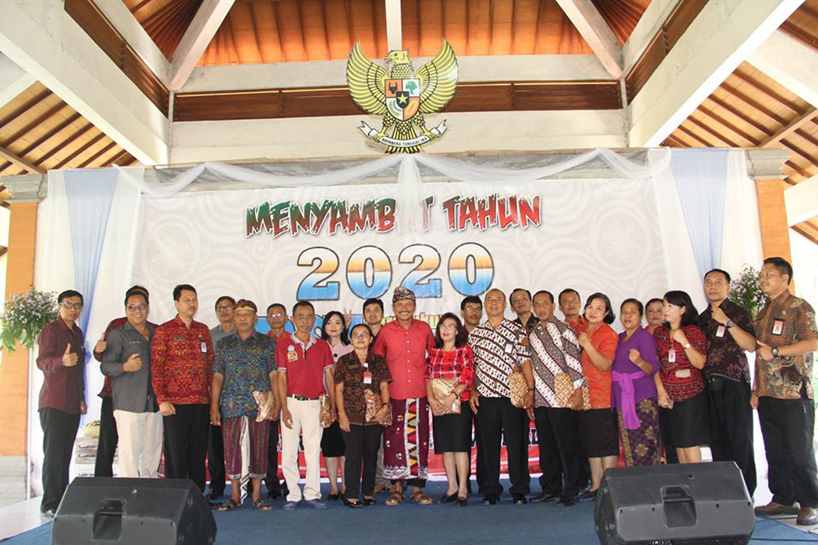 Acara Penutupan dan Penyerahan Doorprice
