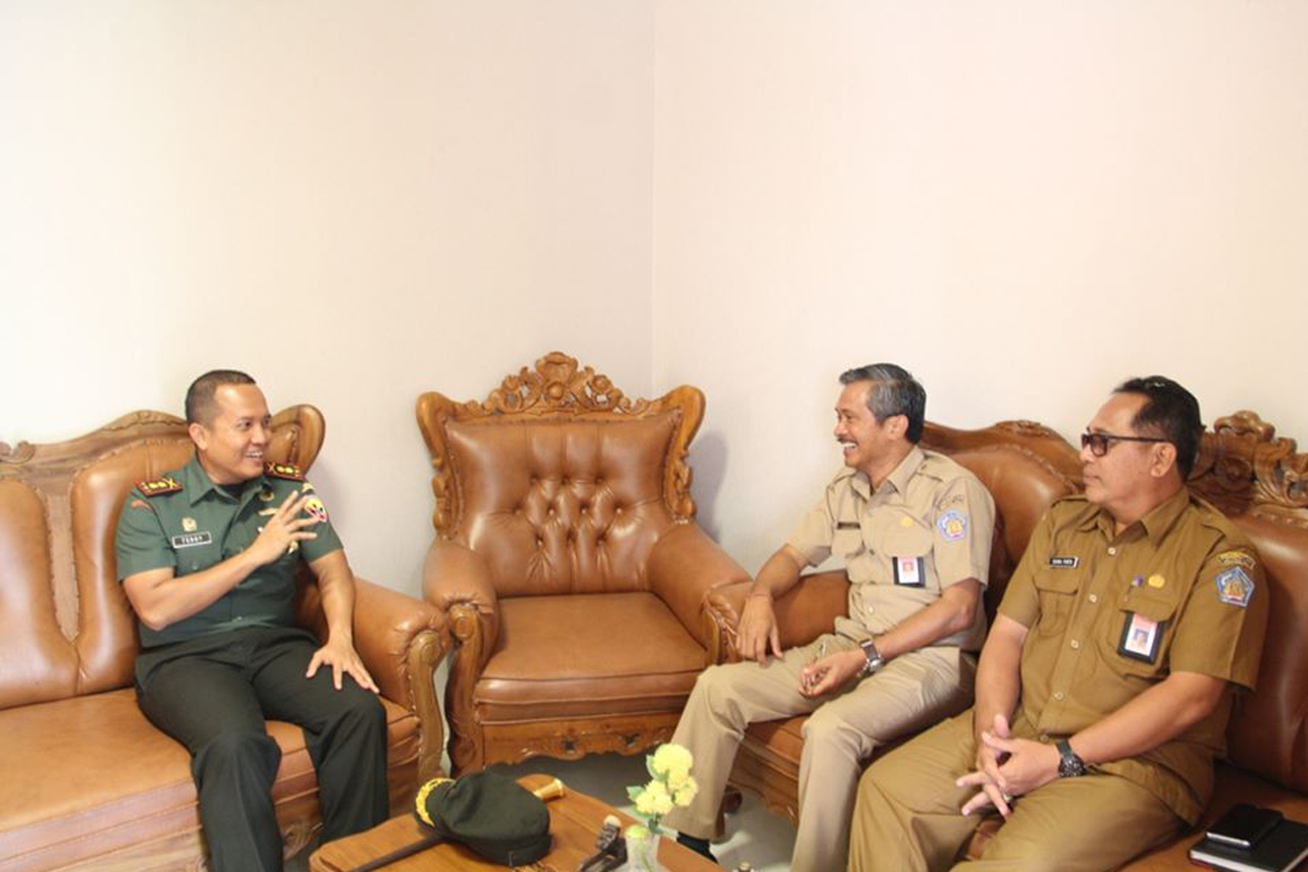 Kunjungan Silahturahmi Dandim Bangli