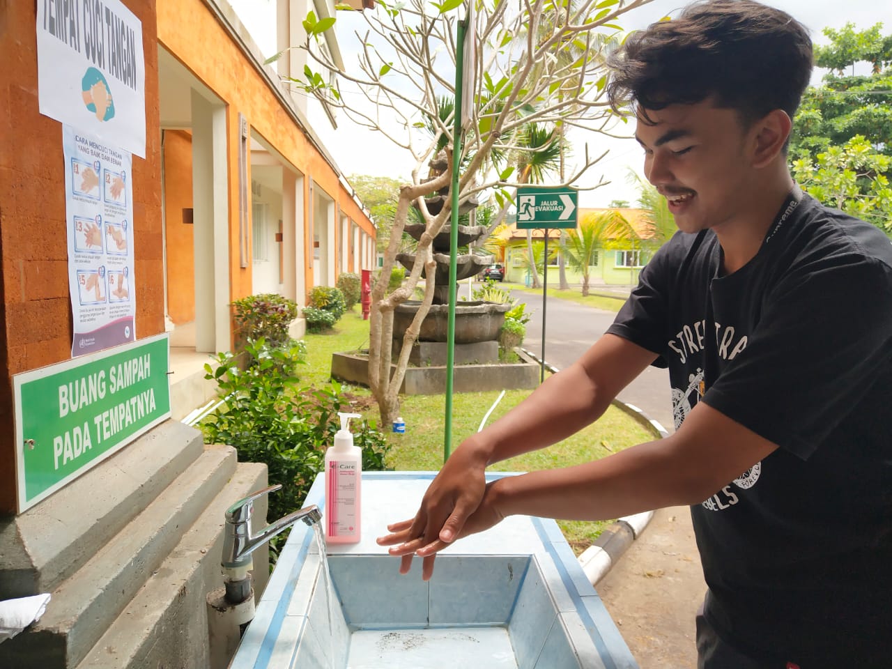 Kepatuhan pengunjung UPTD. Rumah Sakit Jiwa Provinsi Bali