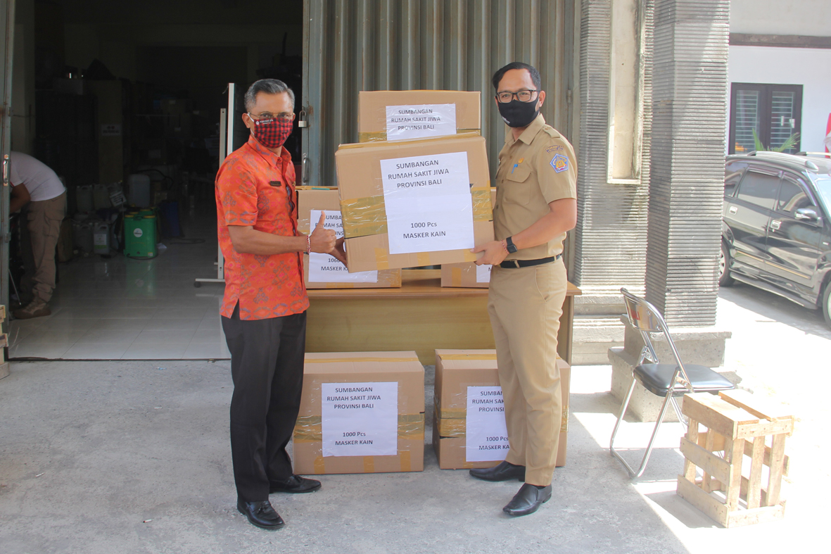 Penyerahan bantuan Masker Kain sejumlah 6060 masker,  yang diserahkan  langsung oleh Direktur Rumah Sakit Jiwa dr. I Dewa Gede Basudewa, Sp.KJ kepada BPBD Provinsi Bali
