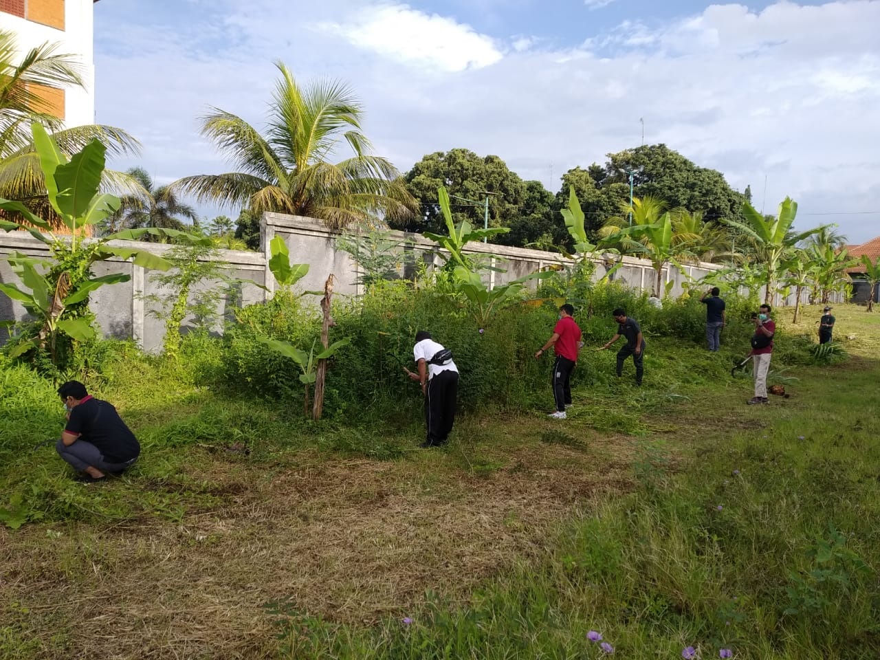 Kegiataan pelaksanaan Vaksinasi COVID -19 di hari ketiga tetap berjalan sebagaimana mestinya
