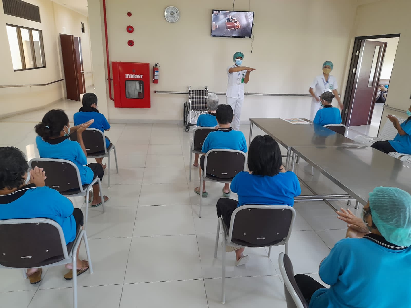 Kegiatan penyuluhan dan simulasi oleh Petugas Ru