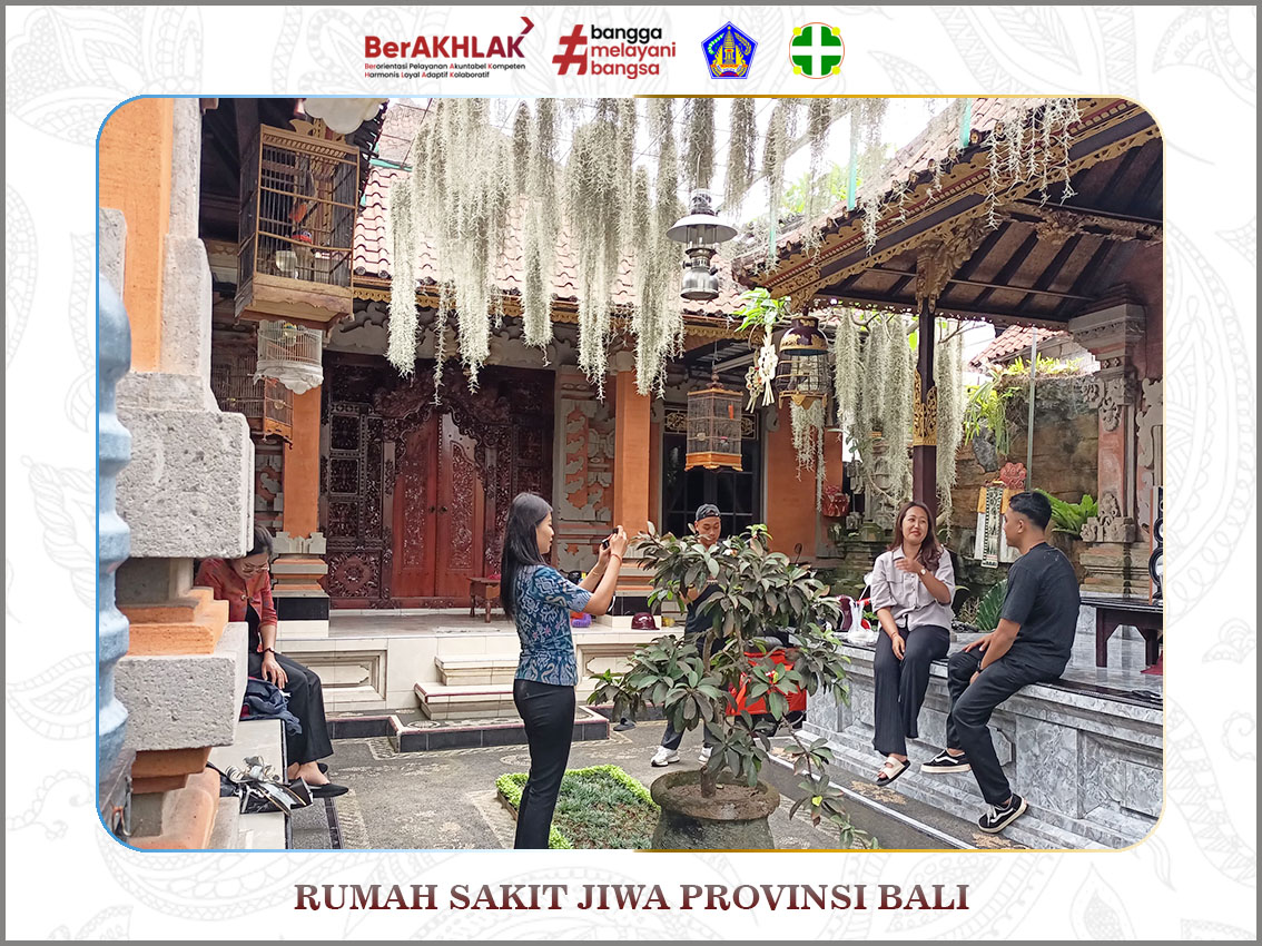 Pembuatan konten rutin dilaksanakan oleh team Humas Rumah Sakit Jiwa Provinsi Bali