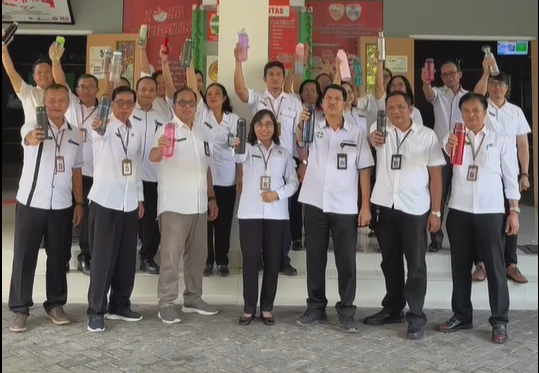 Kita bisa lakukan perubahan sederhana untuk menjaga lingkungan