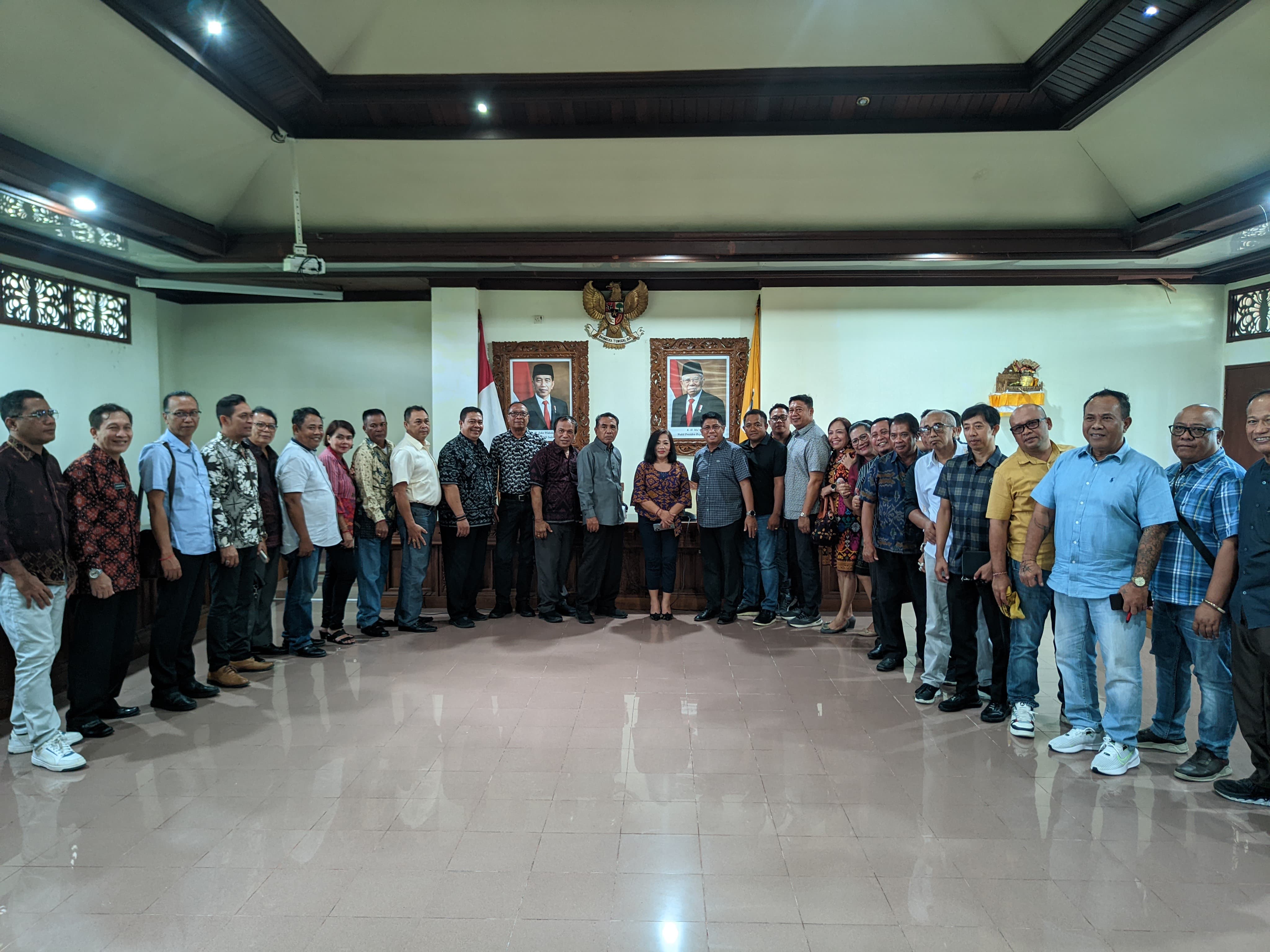 DPRD Bali Terima Dua Kunjungan Kerja