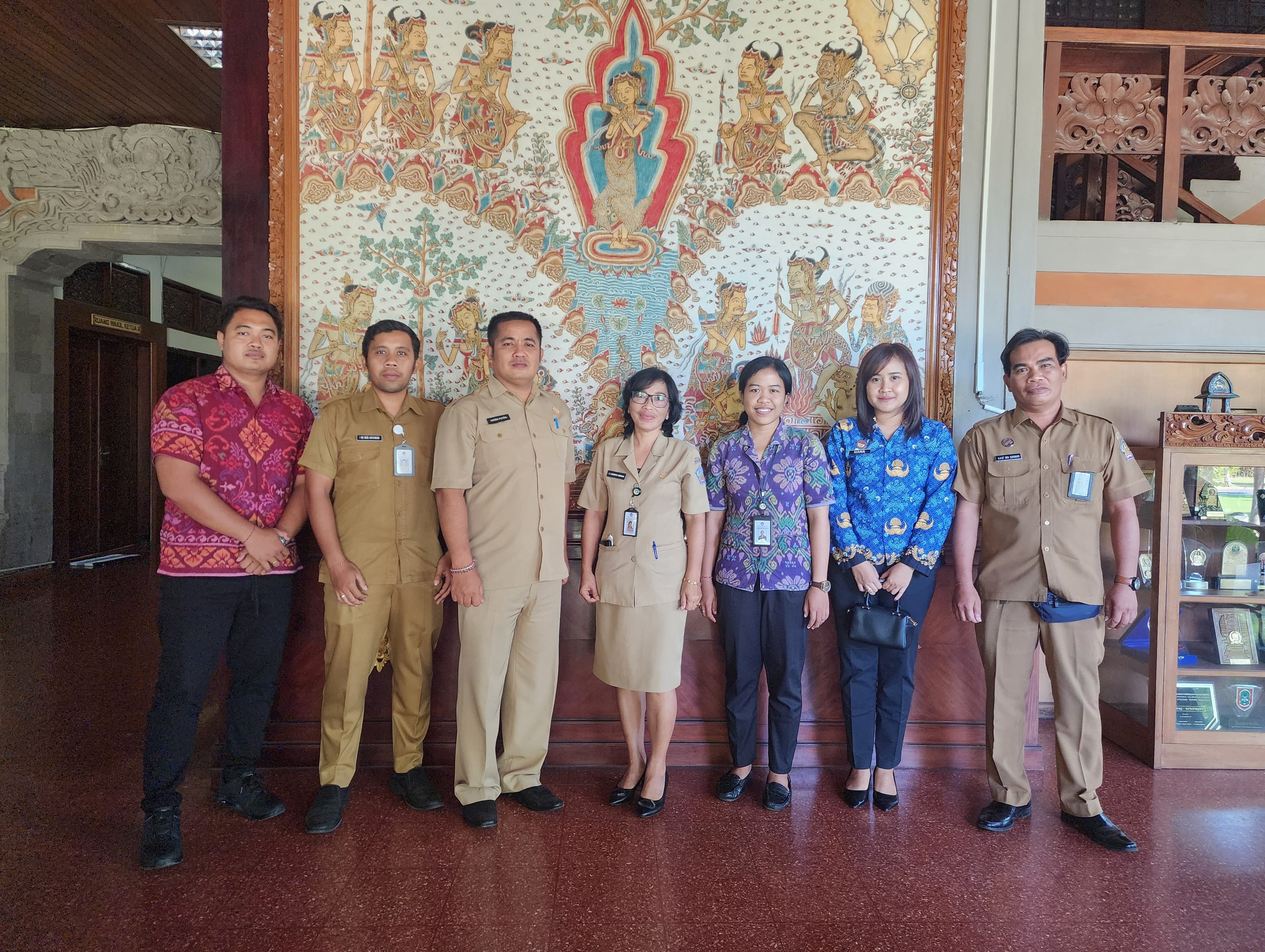 Kasubag TU Terima Tim Monitoring dan Evaluasi JDIH