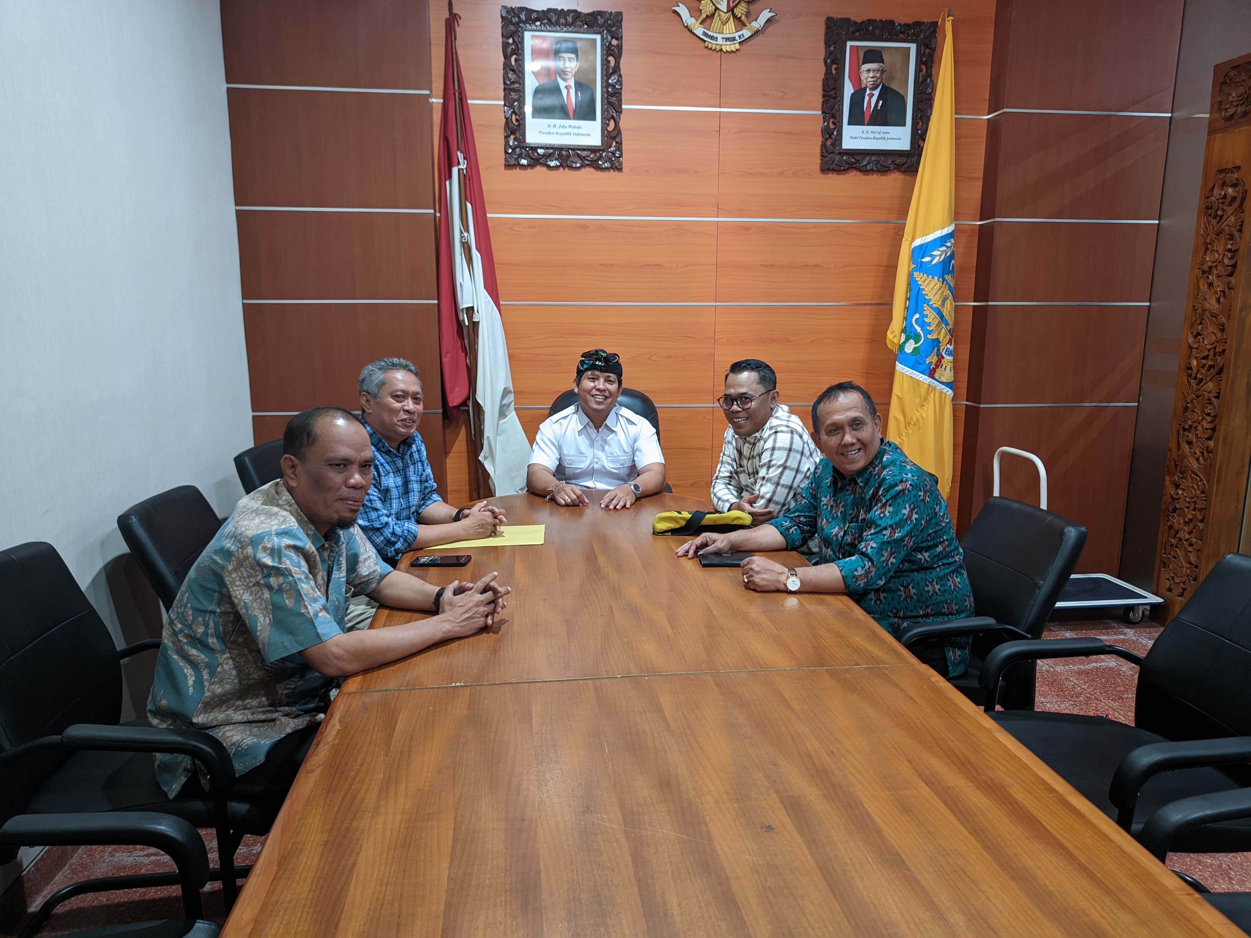 Setwan DPRD Bali Menerima Kunjungan DPRD Kota Mataram