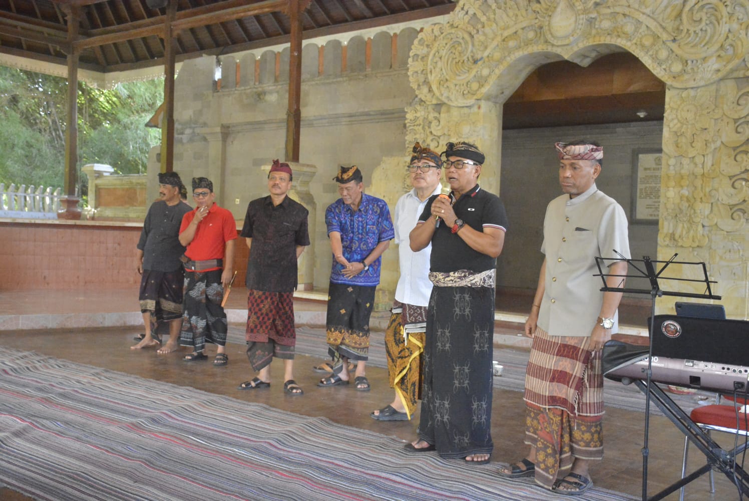 DPRD Bali Gelar Mebat Kebersamaan