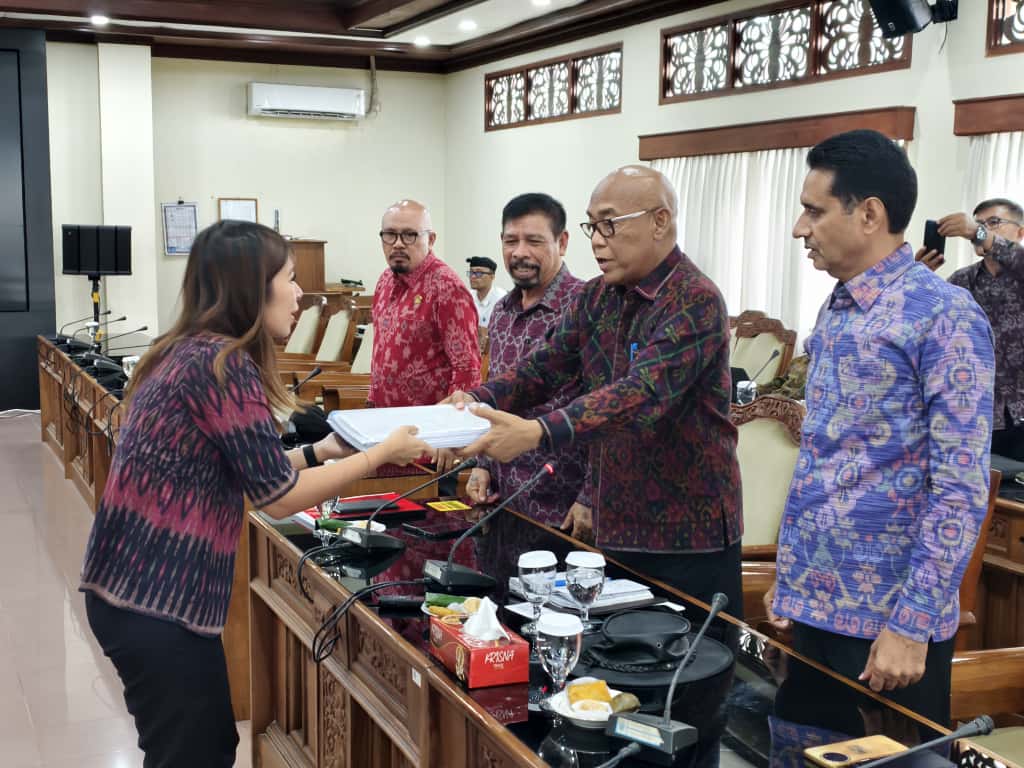 Pansus TRPAD gelar Rapat tindaklanjut Perizinan di hotel Samabe Bali Suites & Villa Nusa Dua