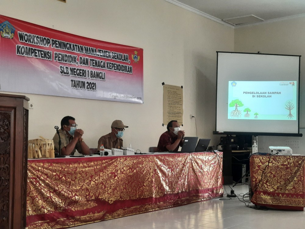 Workshop Peningkatan Manajemen Sekolah diadakan di SLBN 1 Bangli